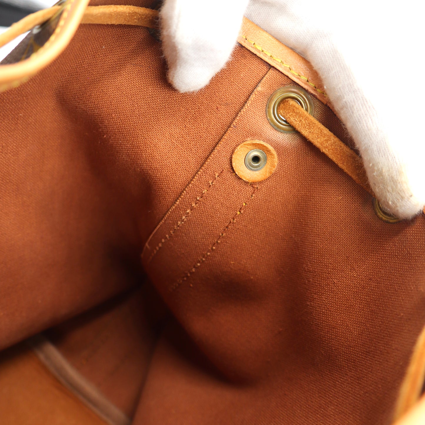 Louis Vuitton Sac Noé Petit Monogram - 576
