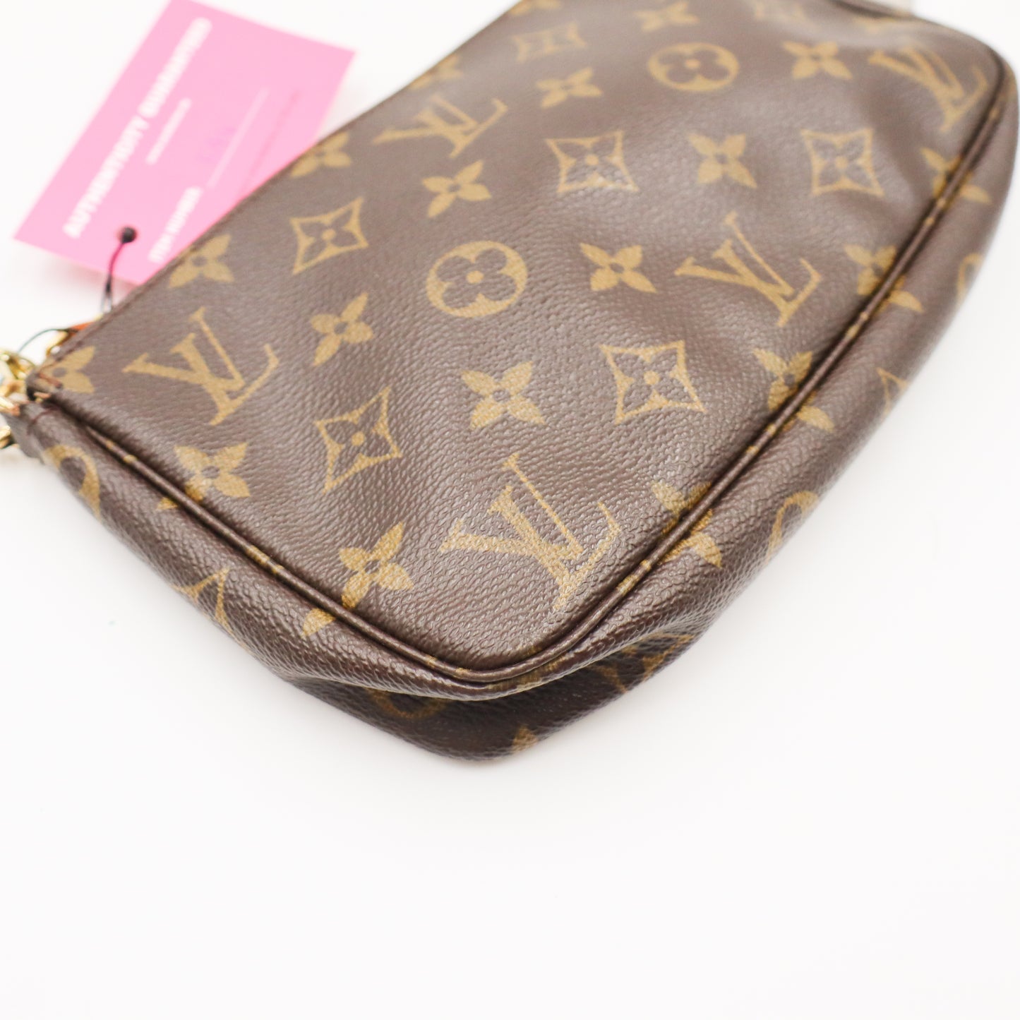 Louis Vuitton Pochette Monogram - 594