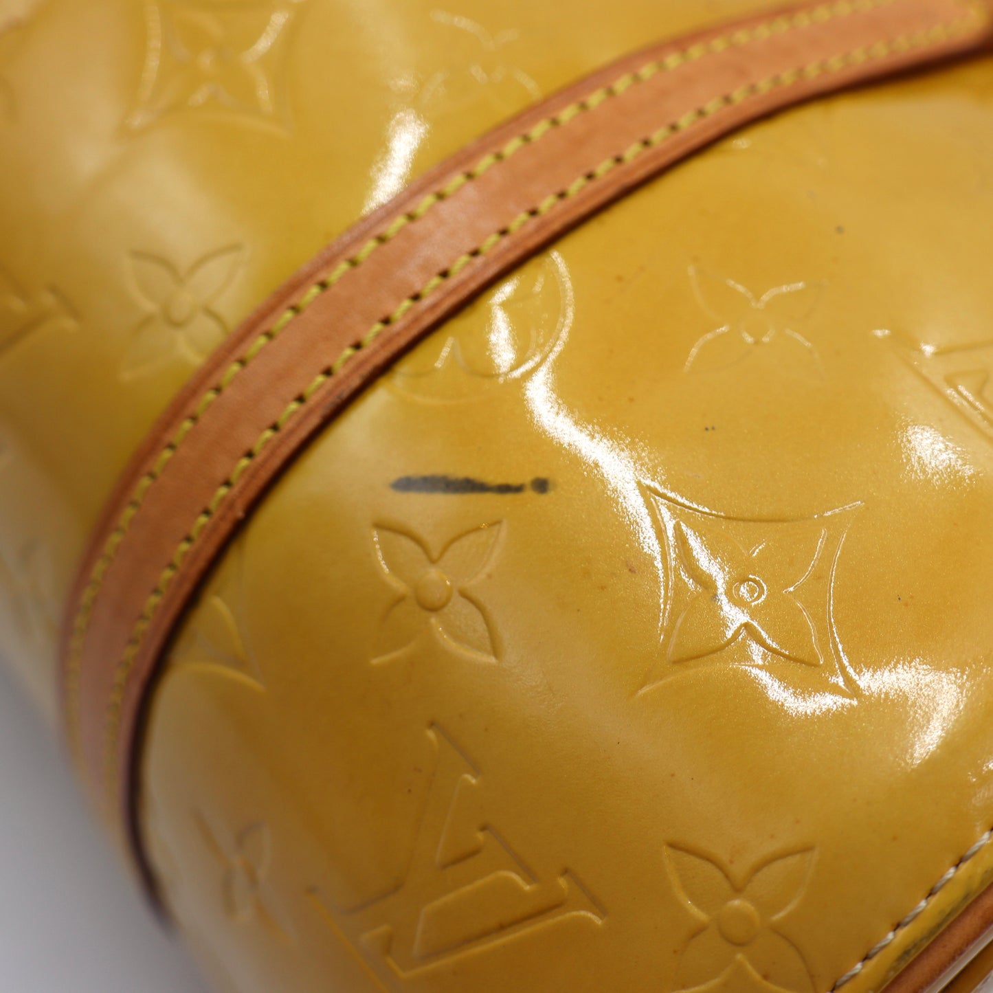 Louis Vuitton Bedford Papillon - 296