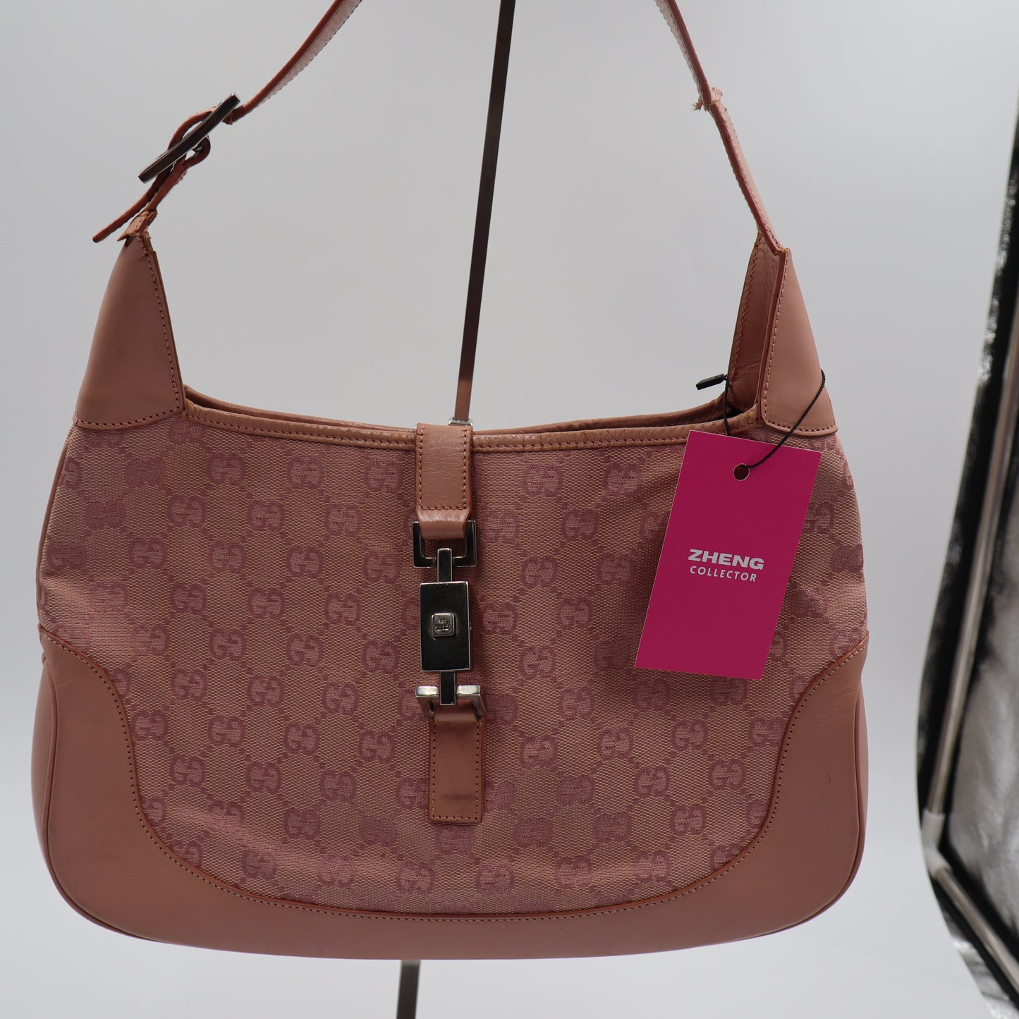 Gucci GG Jackie Monogram - 552