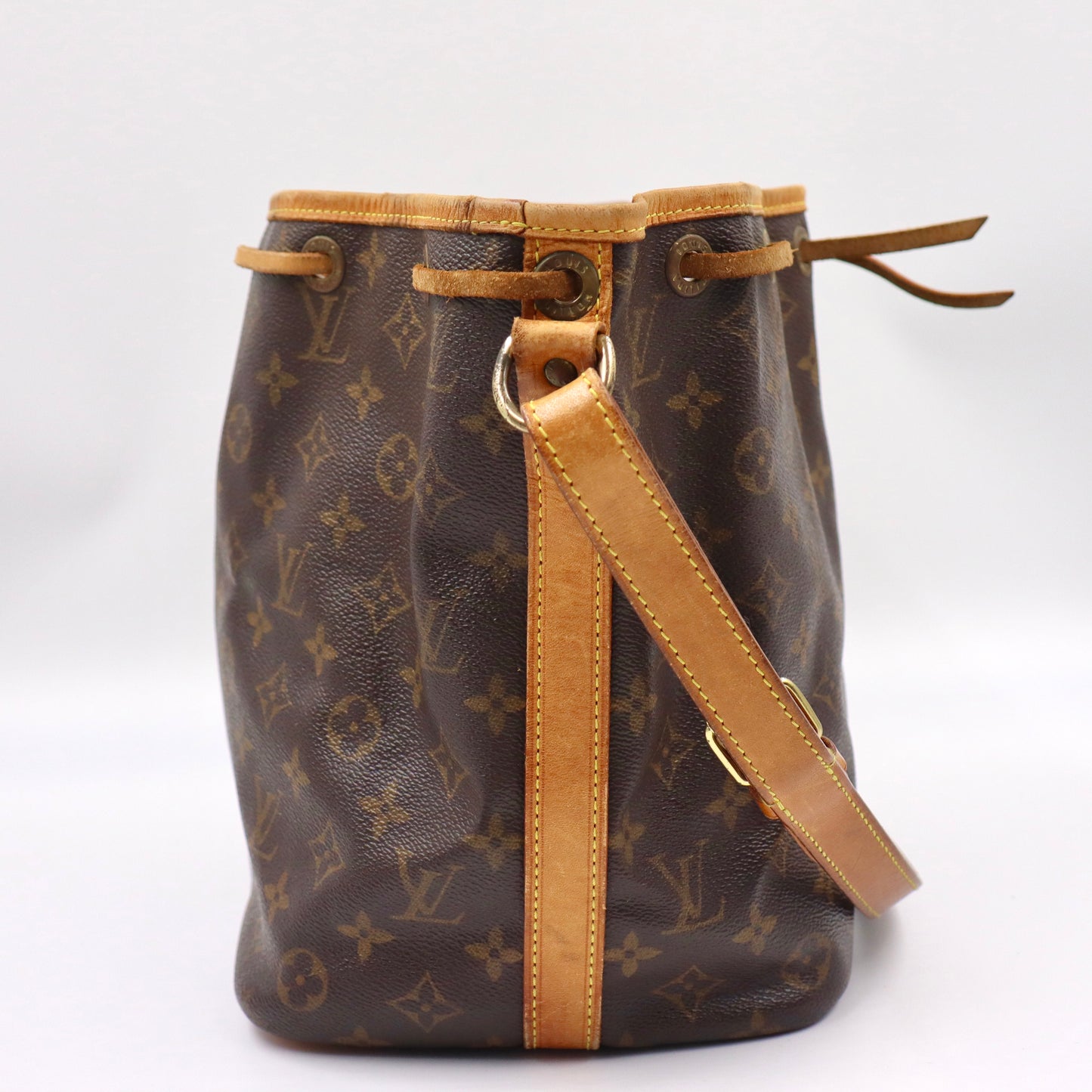 Louis Vuitton Noé Petit Monogram - 356