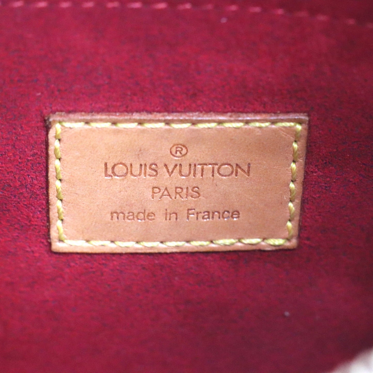 Louis Vuitton Croissant MM Monogram - 459