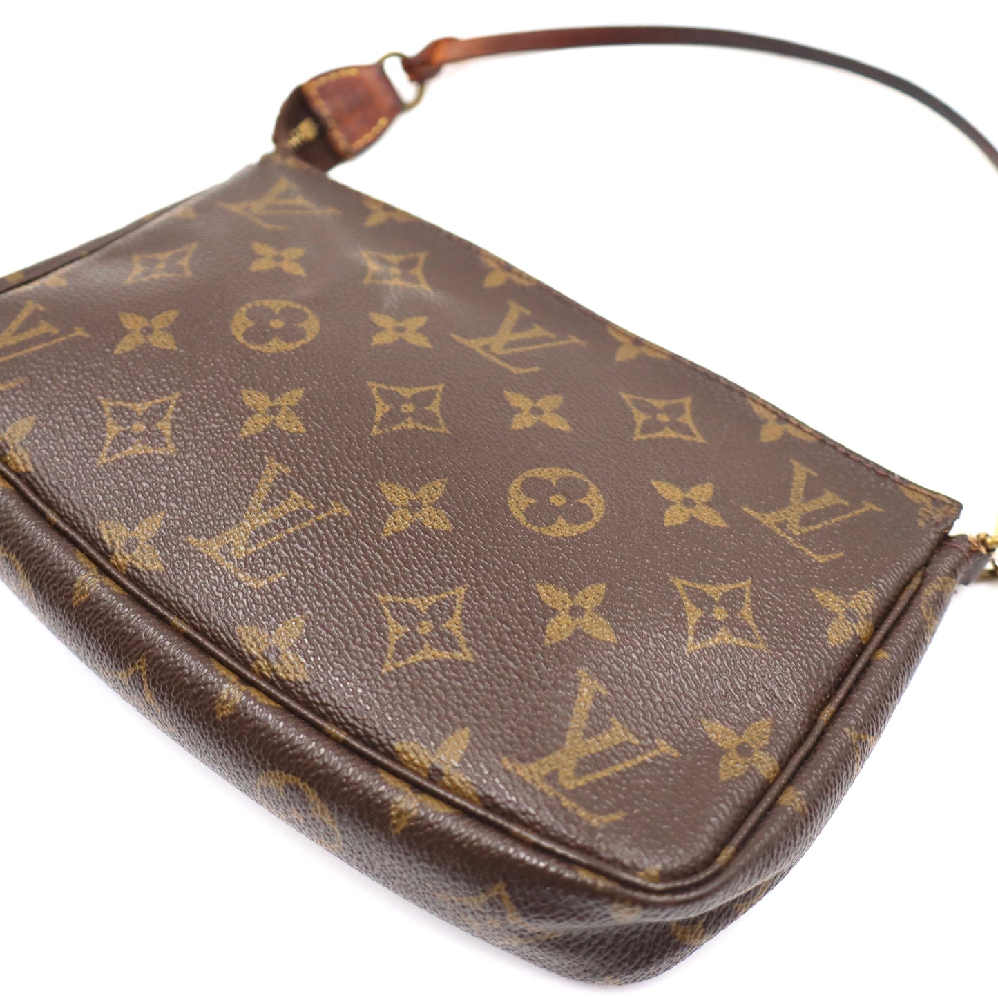 Louis Vuitton Pochette Monogram - 370