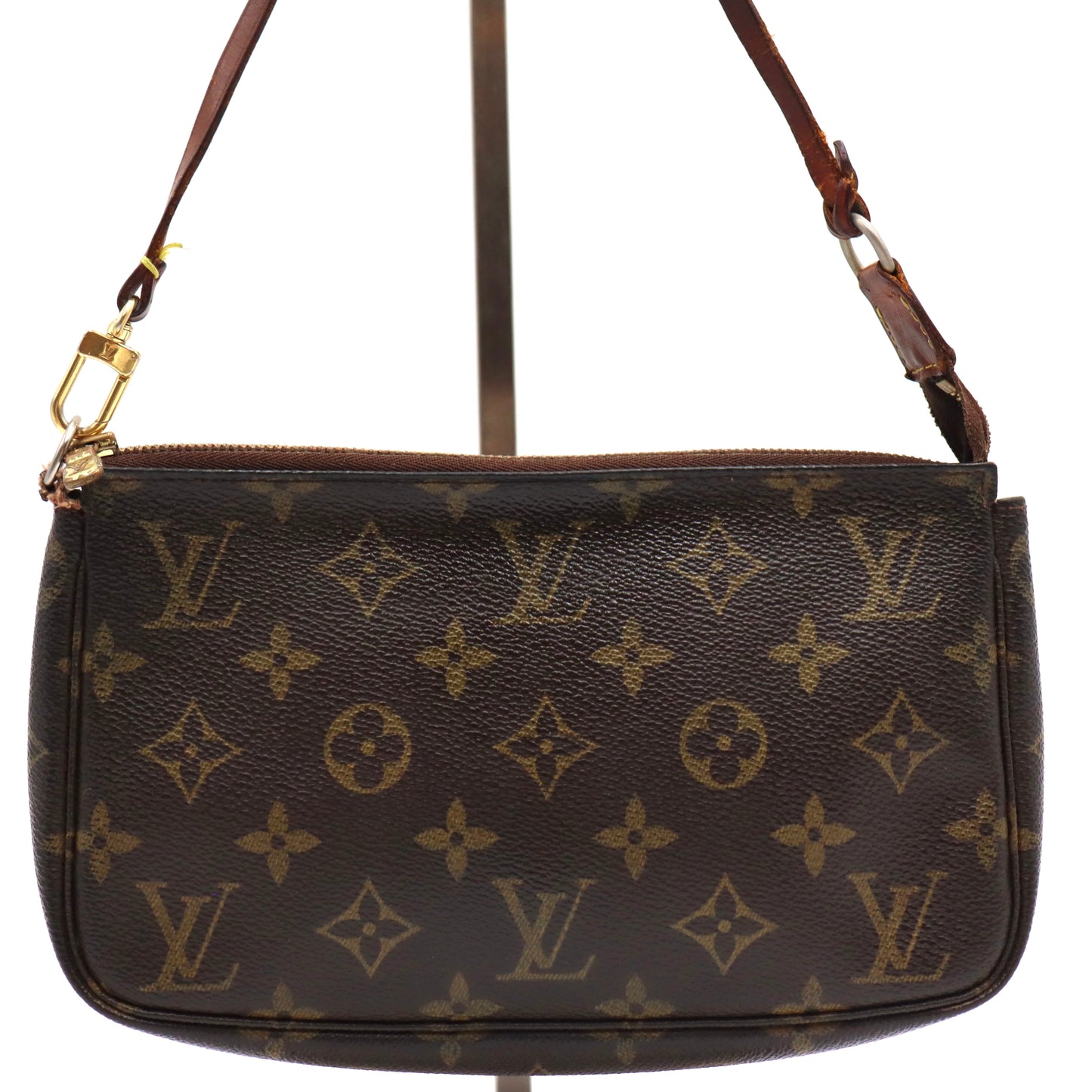 Louis Vuitton Pochette - 305