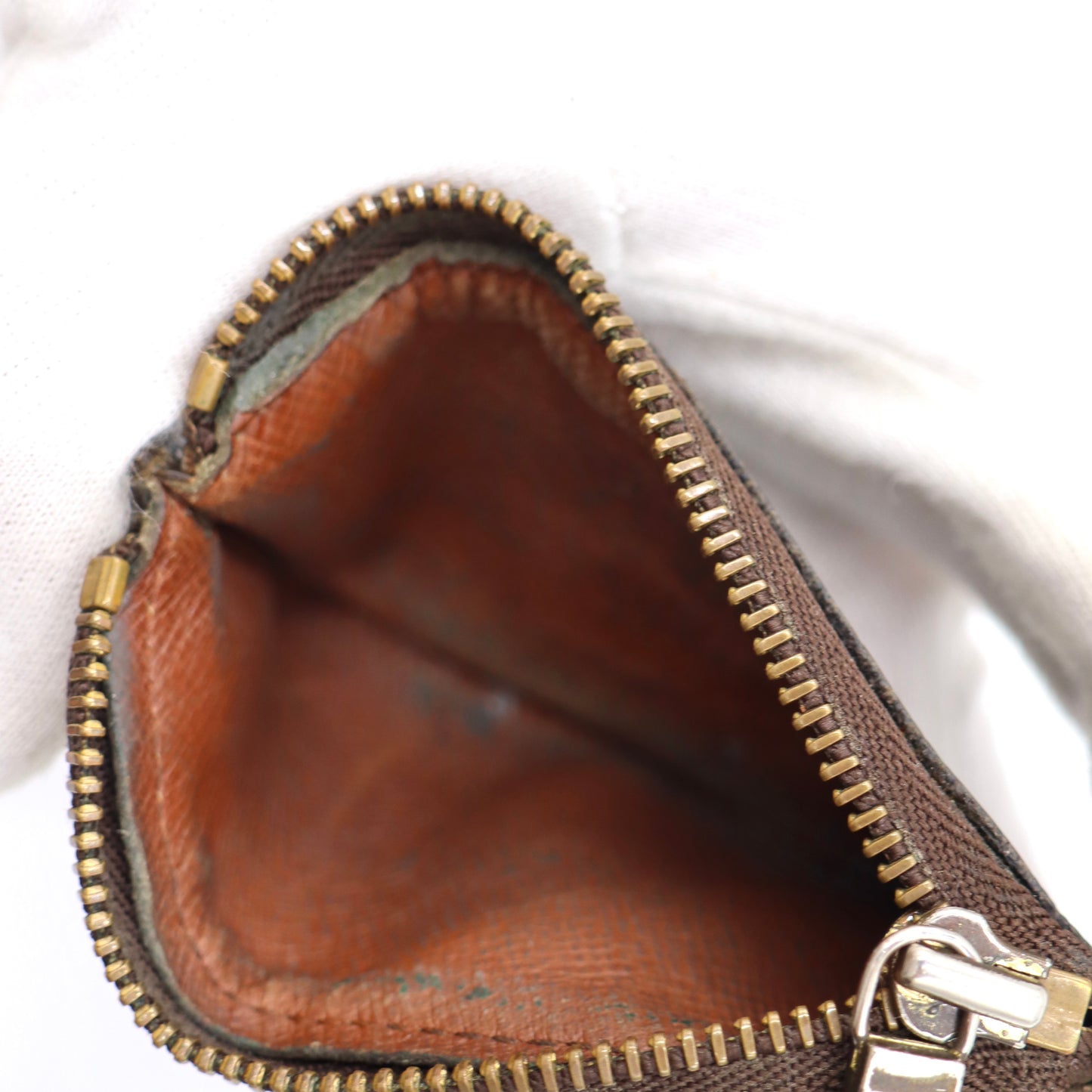 Louis Vuitton Münzetui - 305A