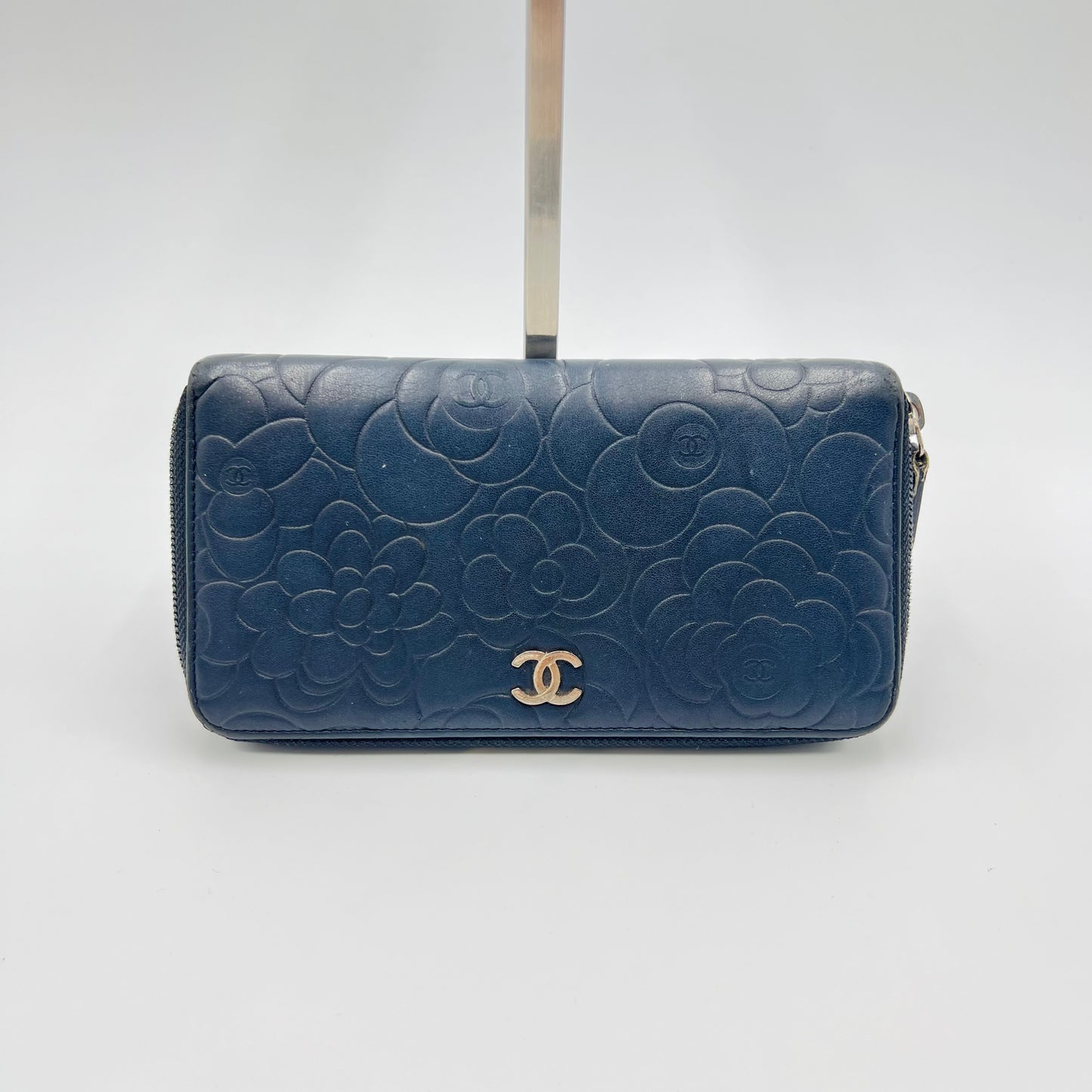 Chanel Timeless Kamelienprägung - 255