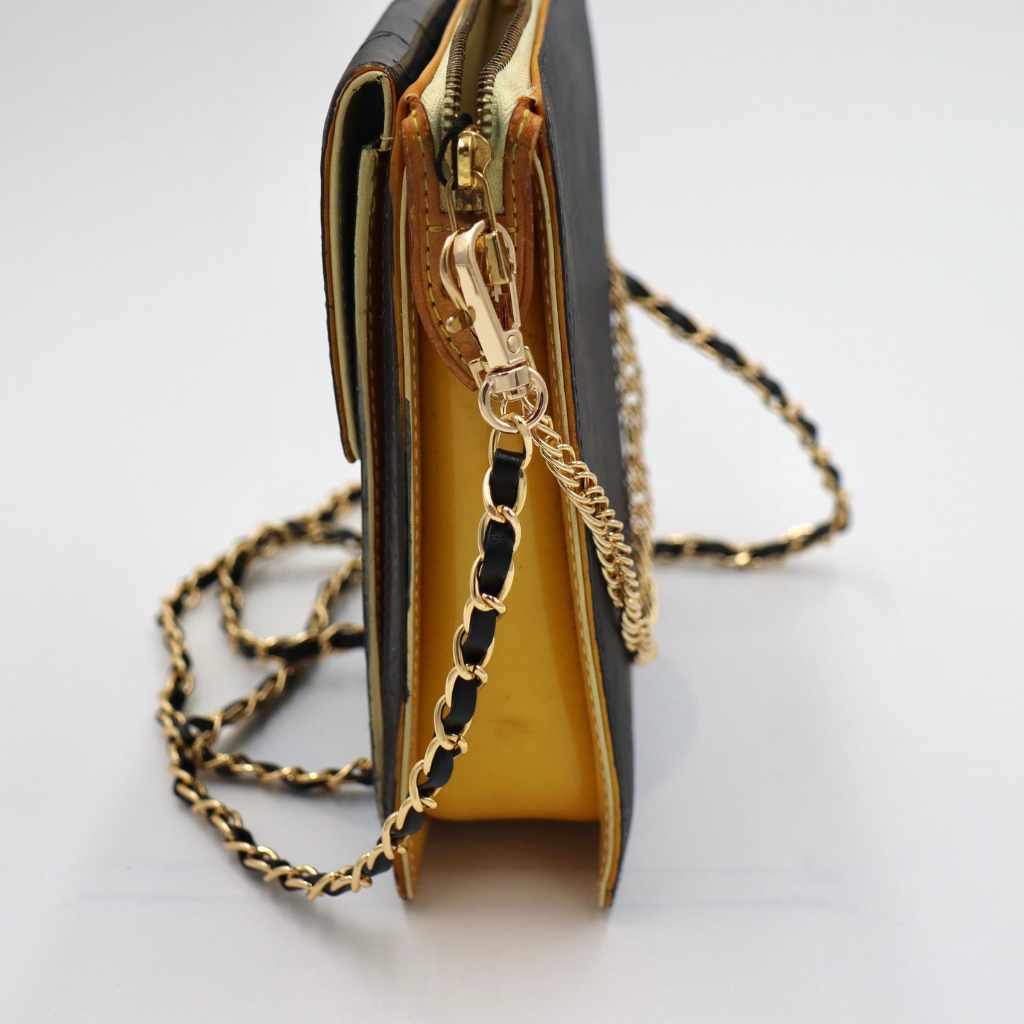 Louis Vuitton Vernis Waistbag - 384