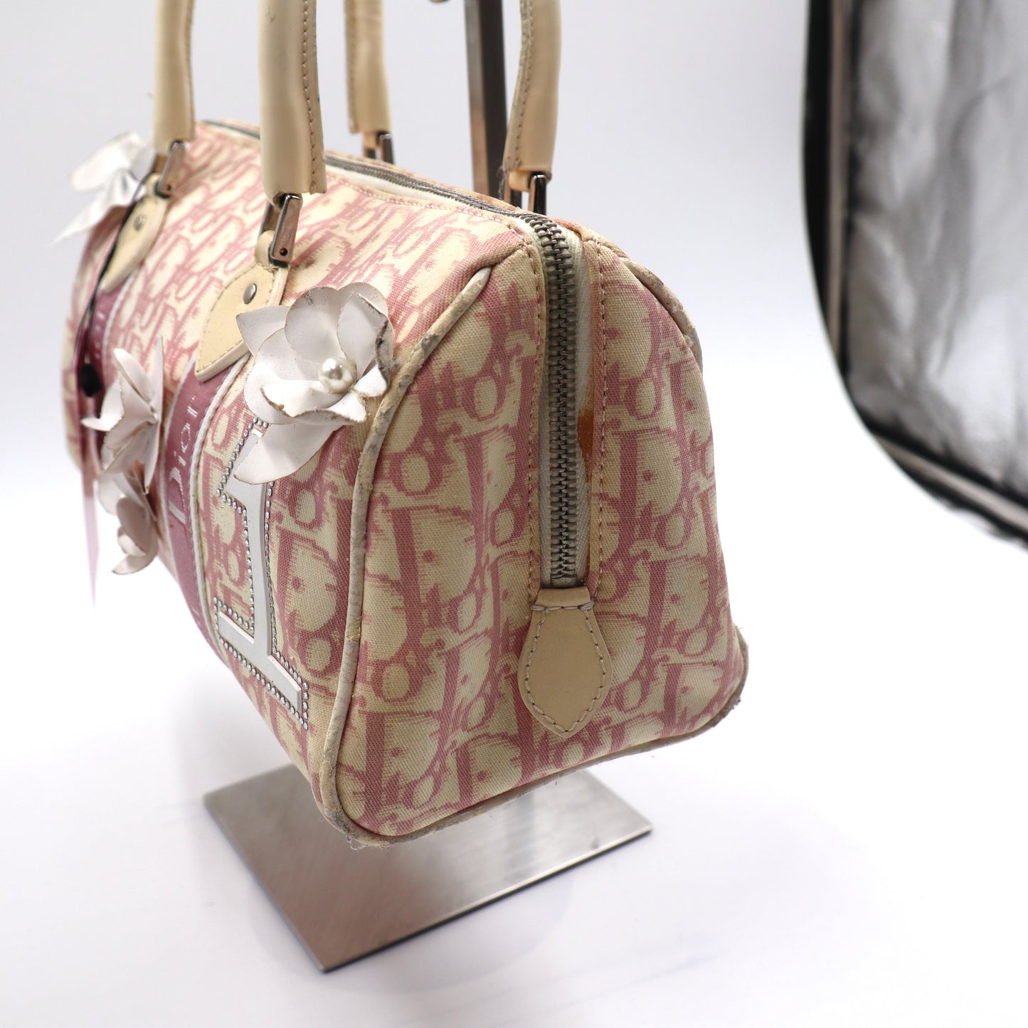 Christian Dior Trotter Flower Monogramm - 561