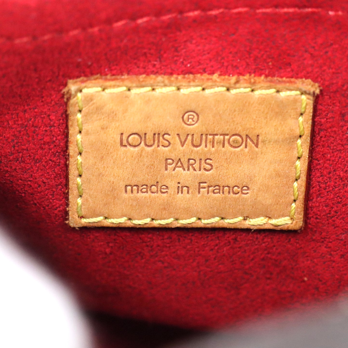 Louis Vuitton Croissant PM - 482