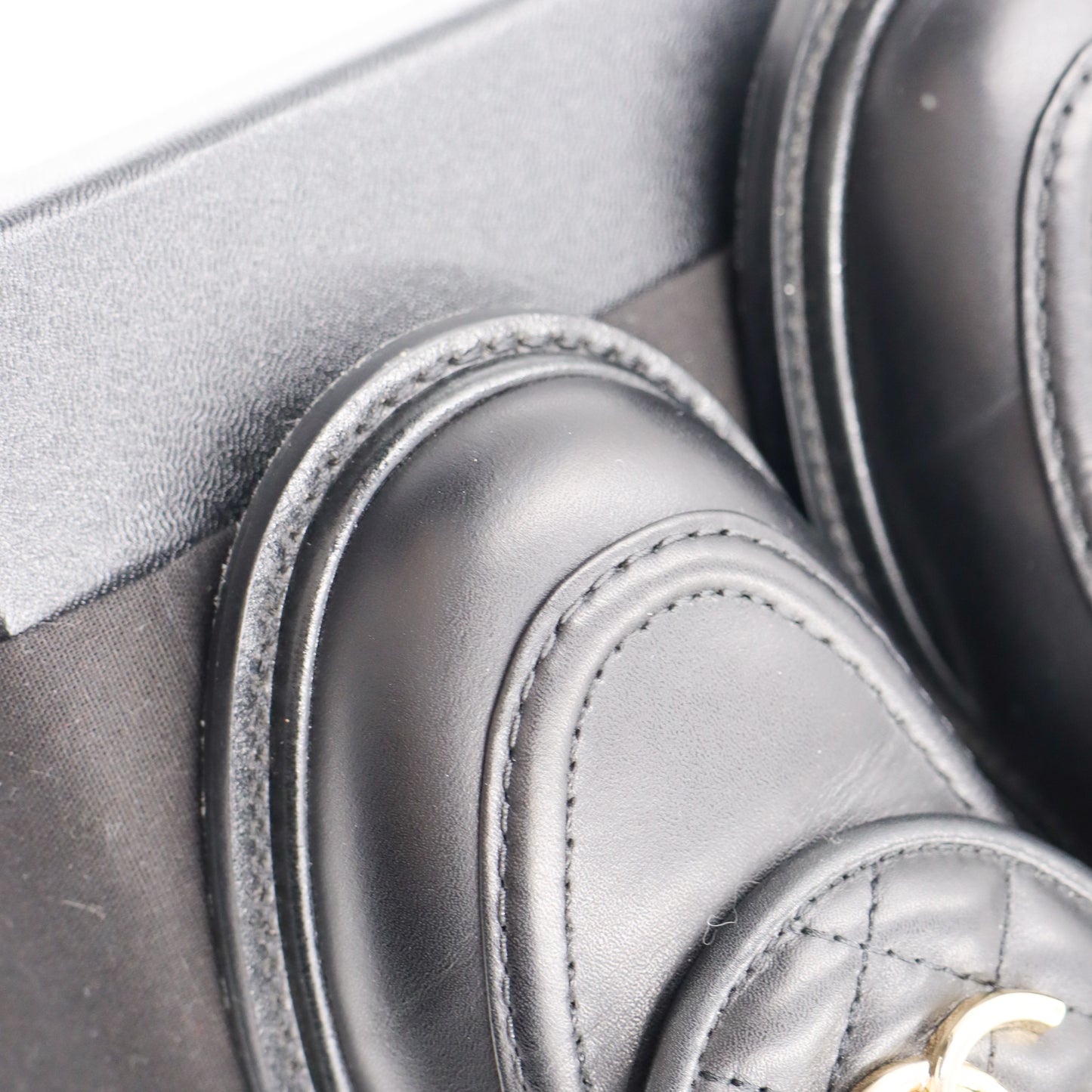 Chanel Loafer Mokassins EU 39 - 643