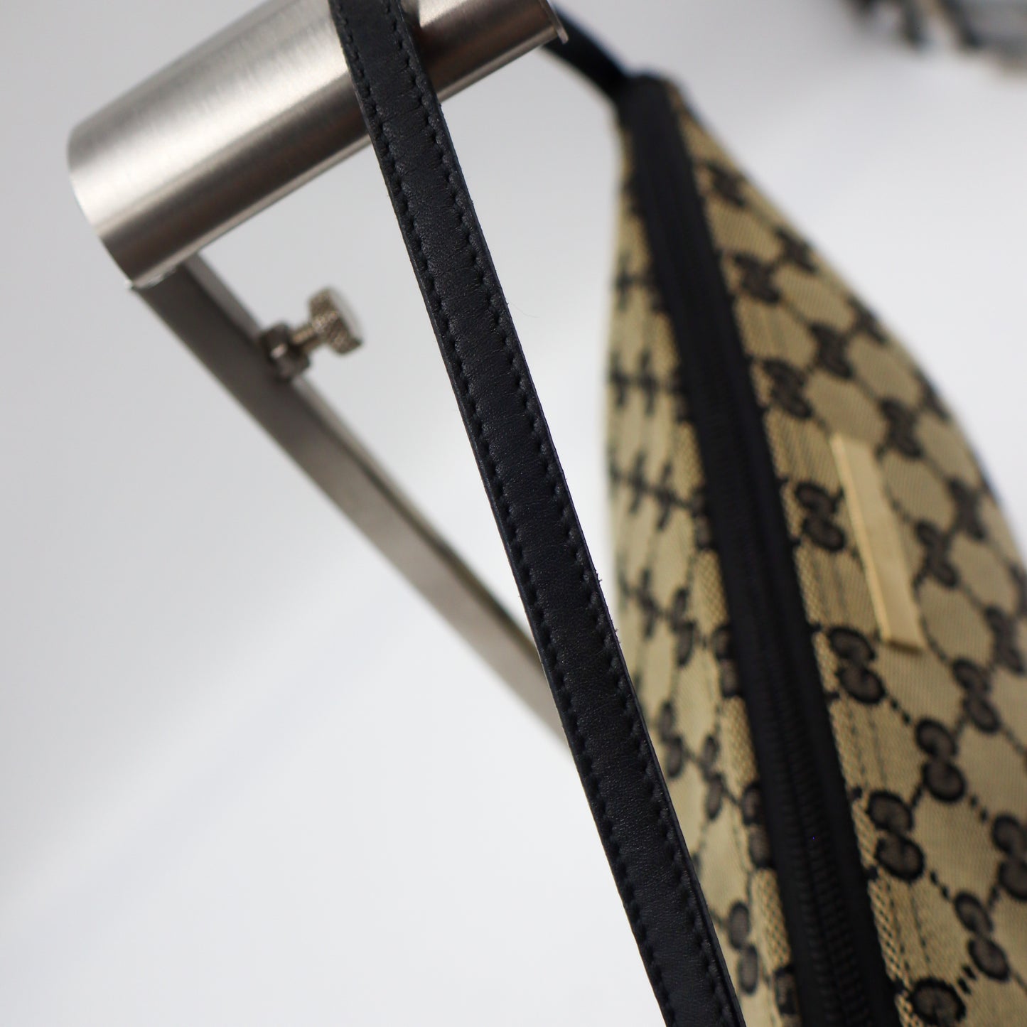 Gucci GG Boat Pochette - 600