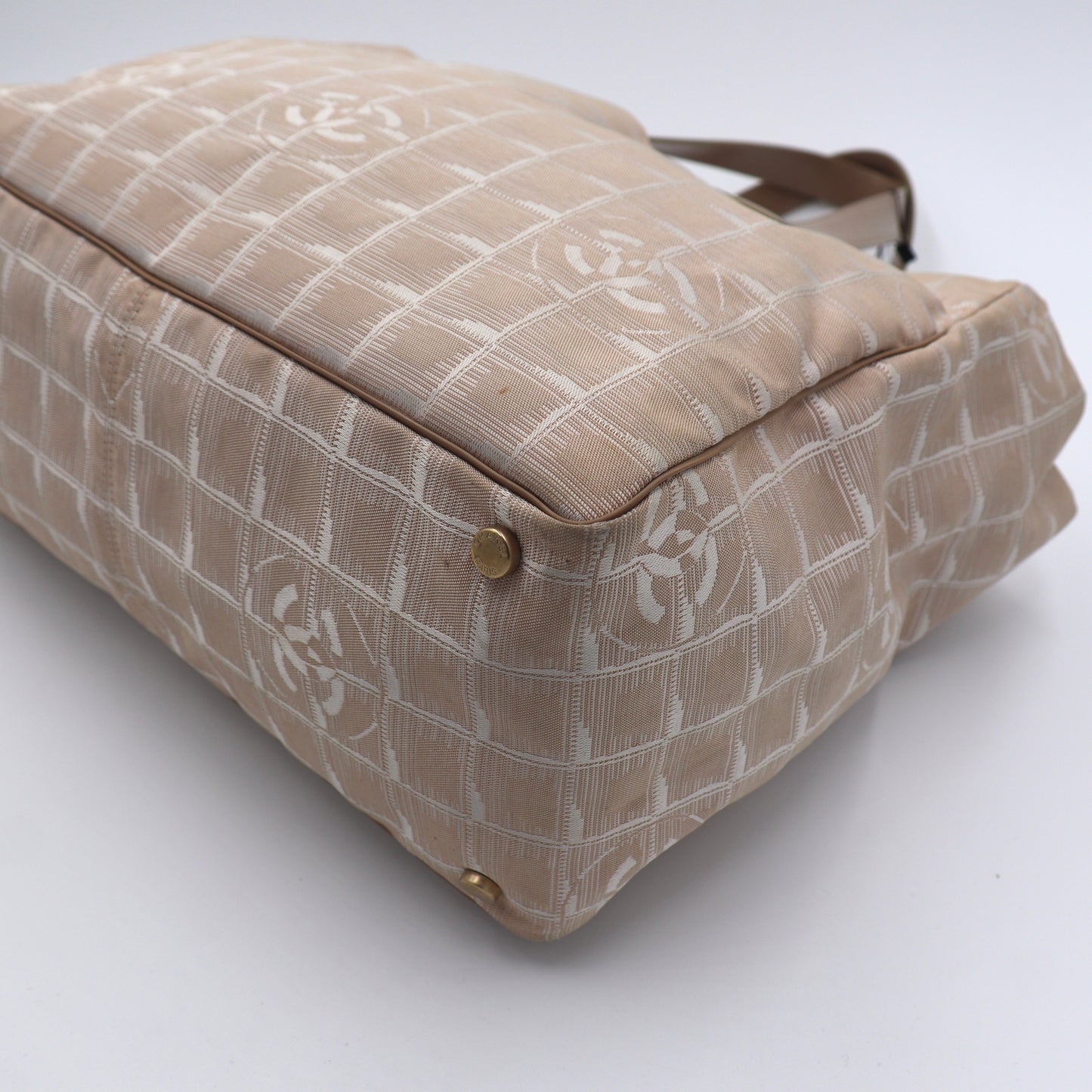 Chanel Travel Tote Bag - 389