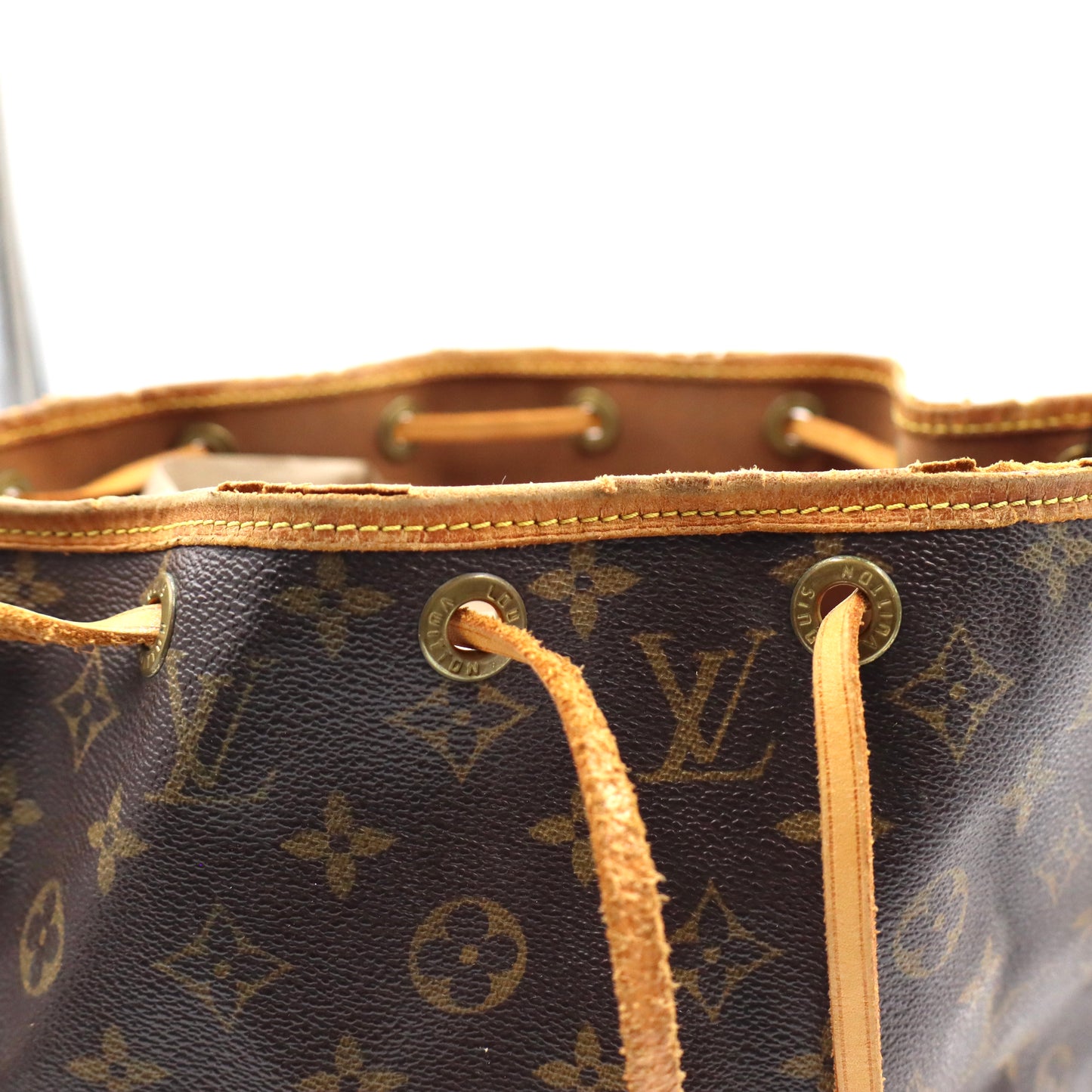 Louis Vuitton Sac Noé Petit Monogram - 472