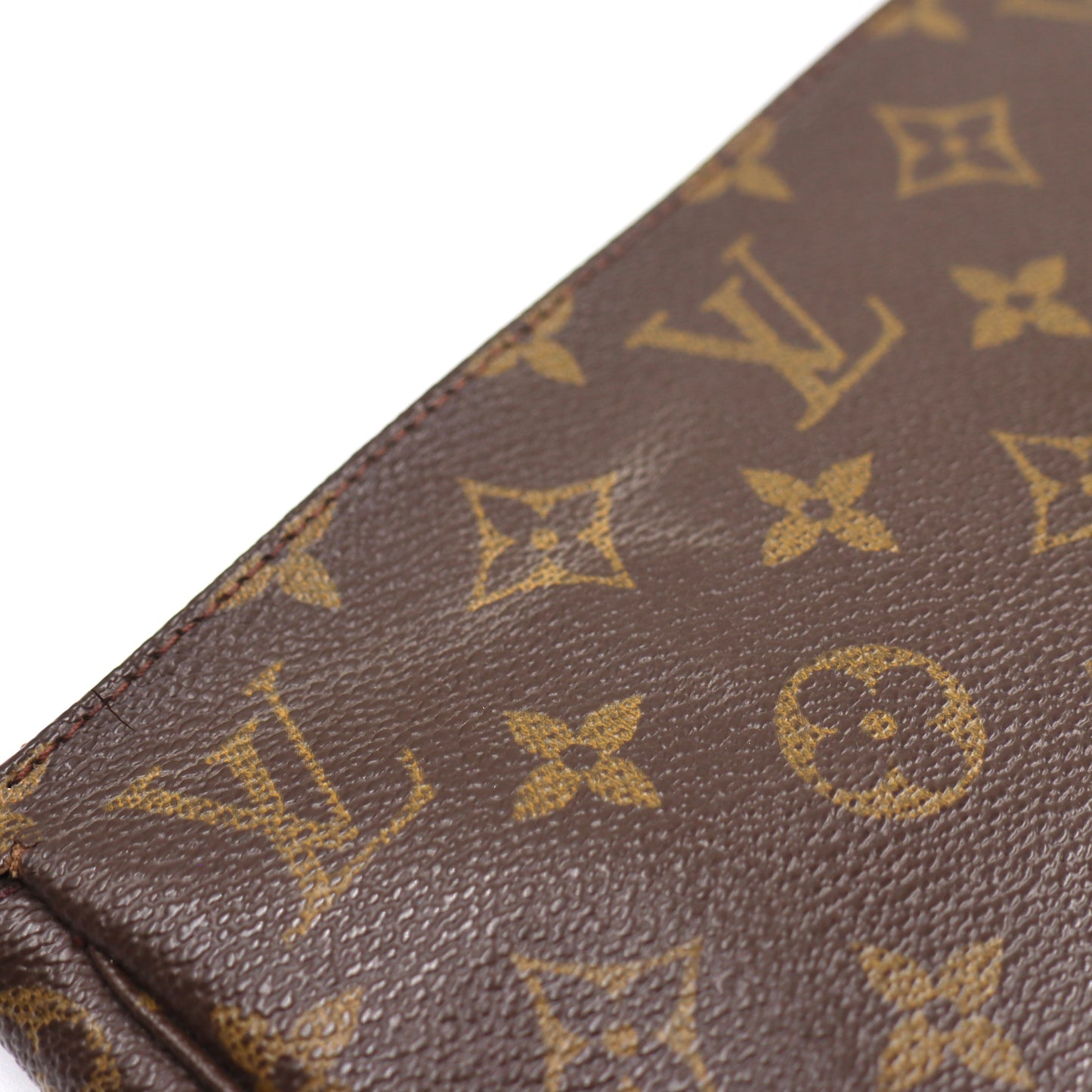 Louis Vuitton Pochette Monogram - 370