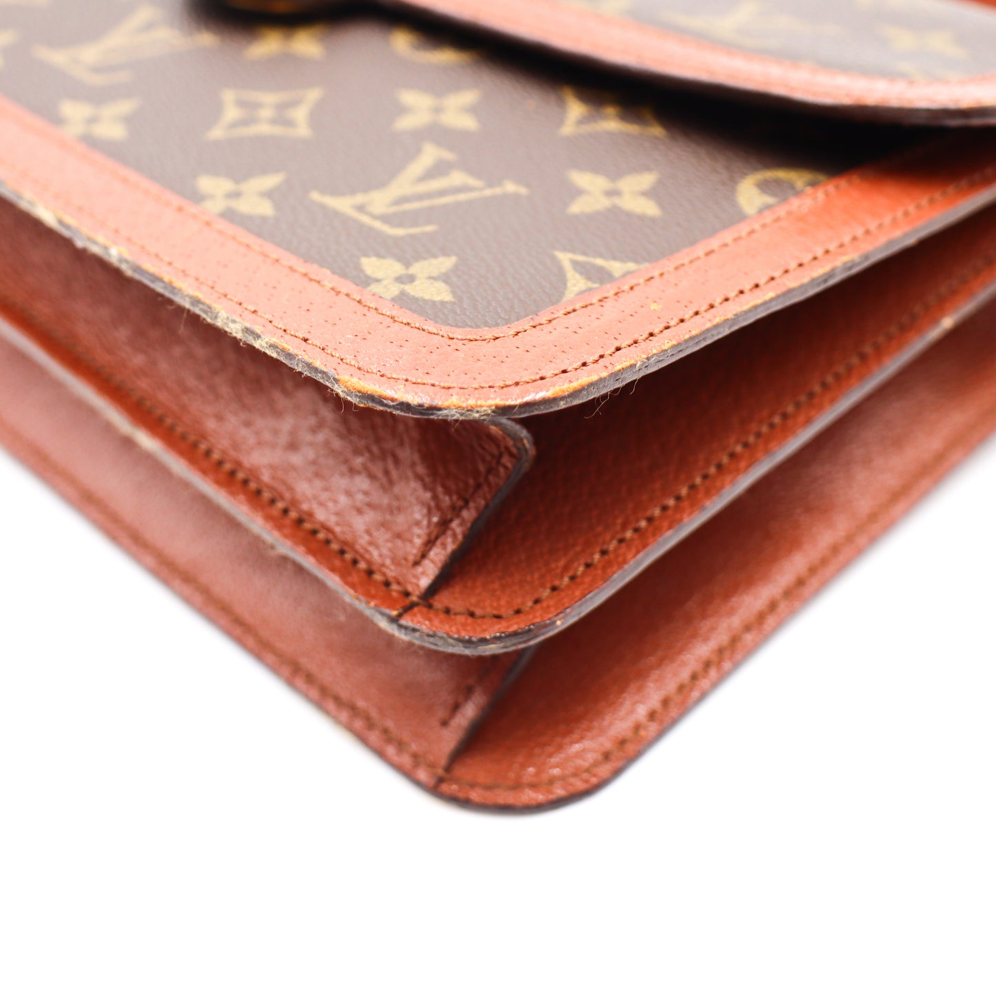 Louis Vuitton Twist Monogram - 772