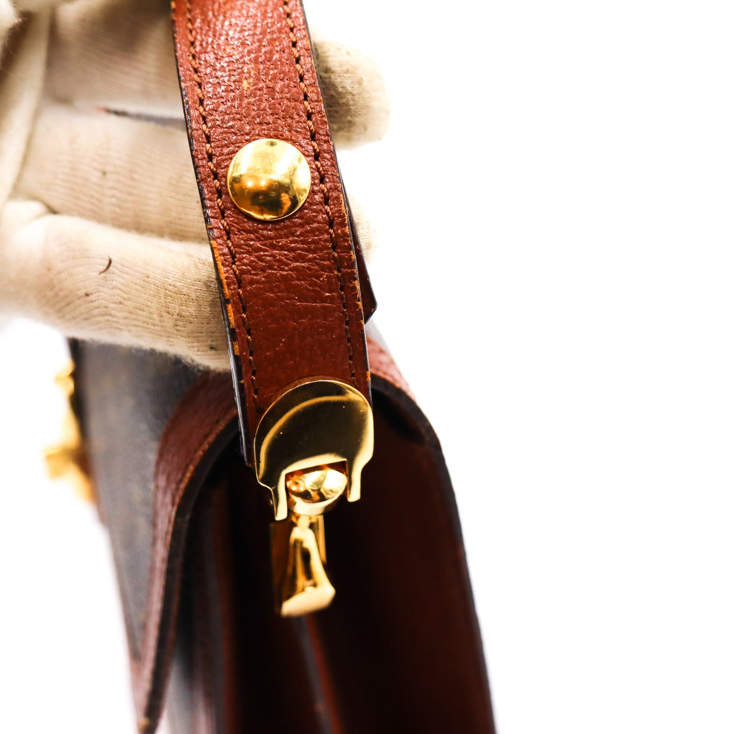 Louis Vuitton Twist Monogram - 772