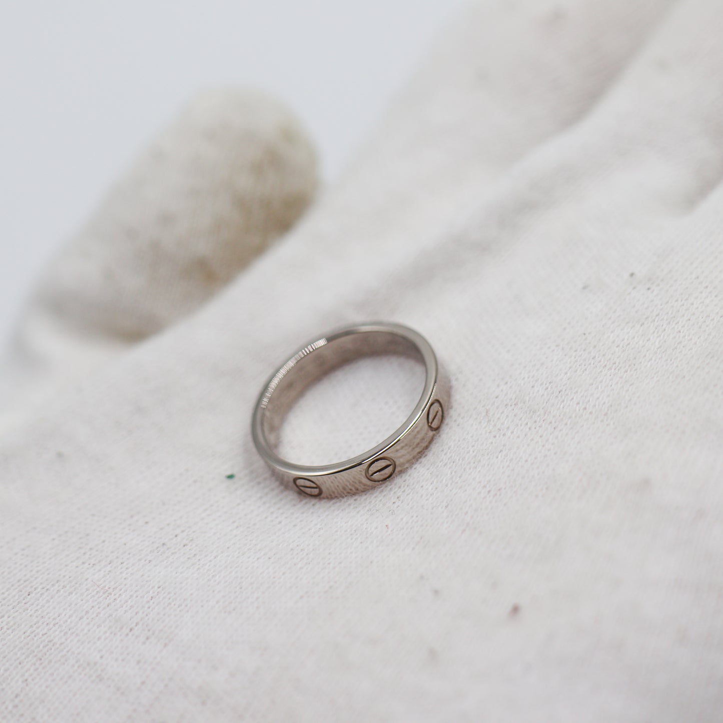 Cartier Love Ring Mini Size 51 - 813