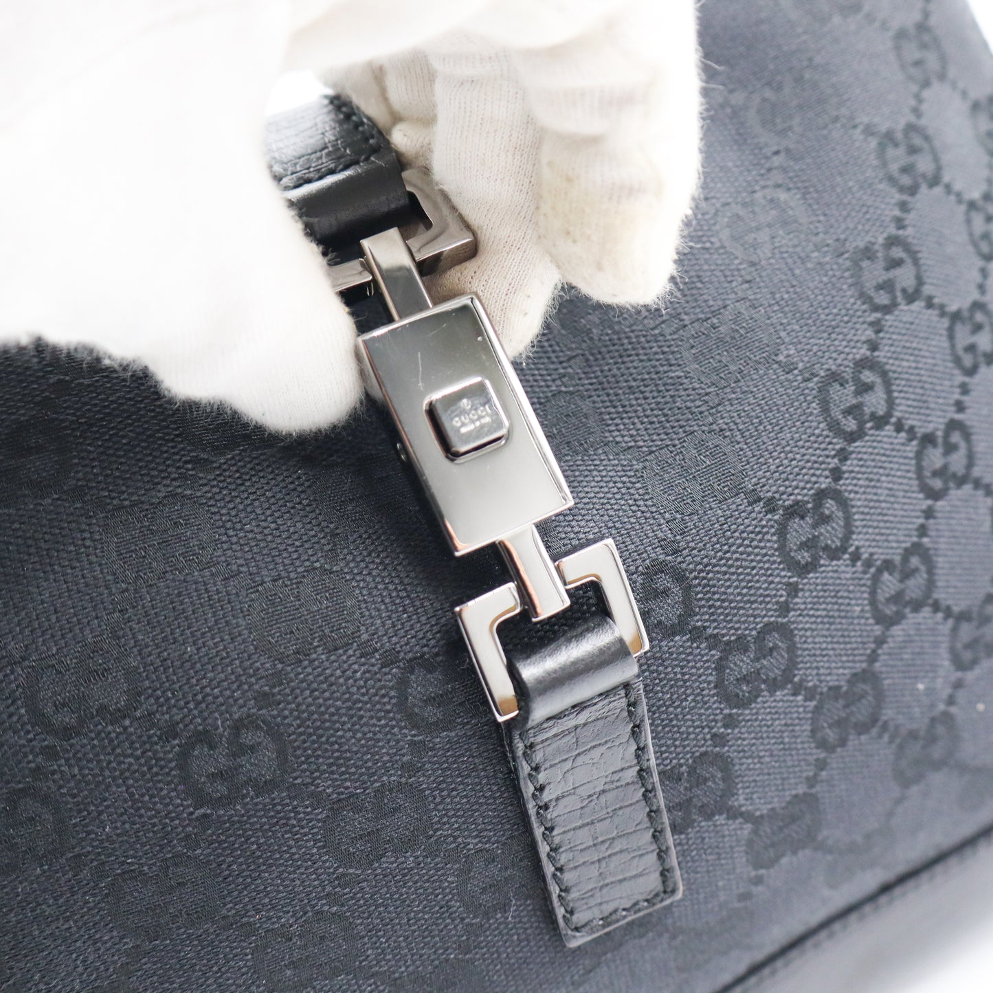 Gucci GG Jackie Monogram Vintage - 821