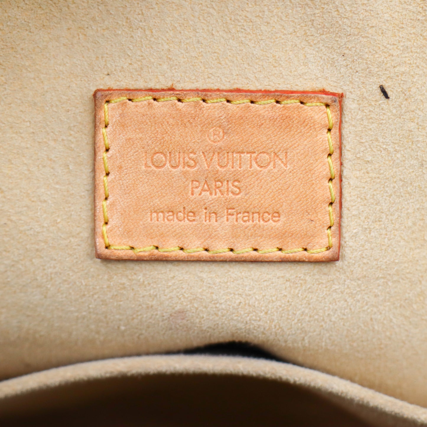 Louis Vuitton Manhatten PM Monogram - 819