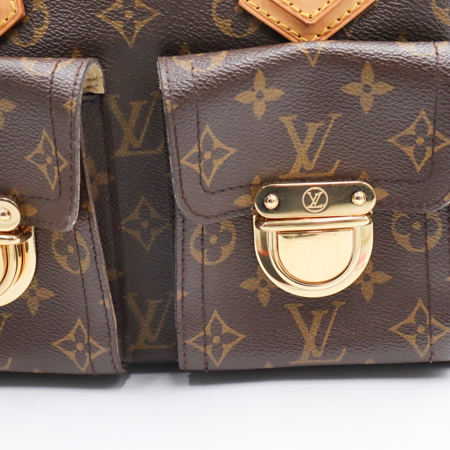 Louis Vuitton Manhatten PM Monogram - 819