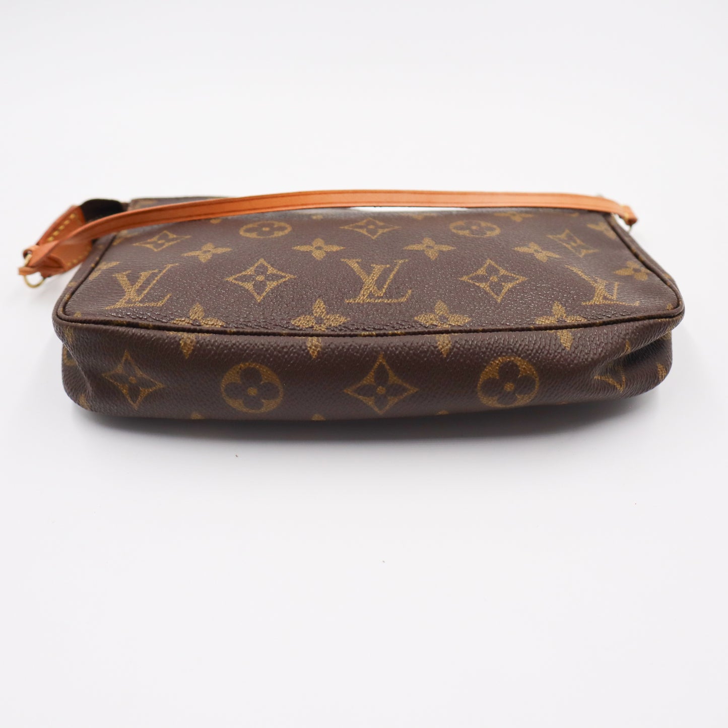 Louis Vuitton Pochette Monogram - 817