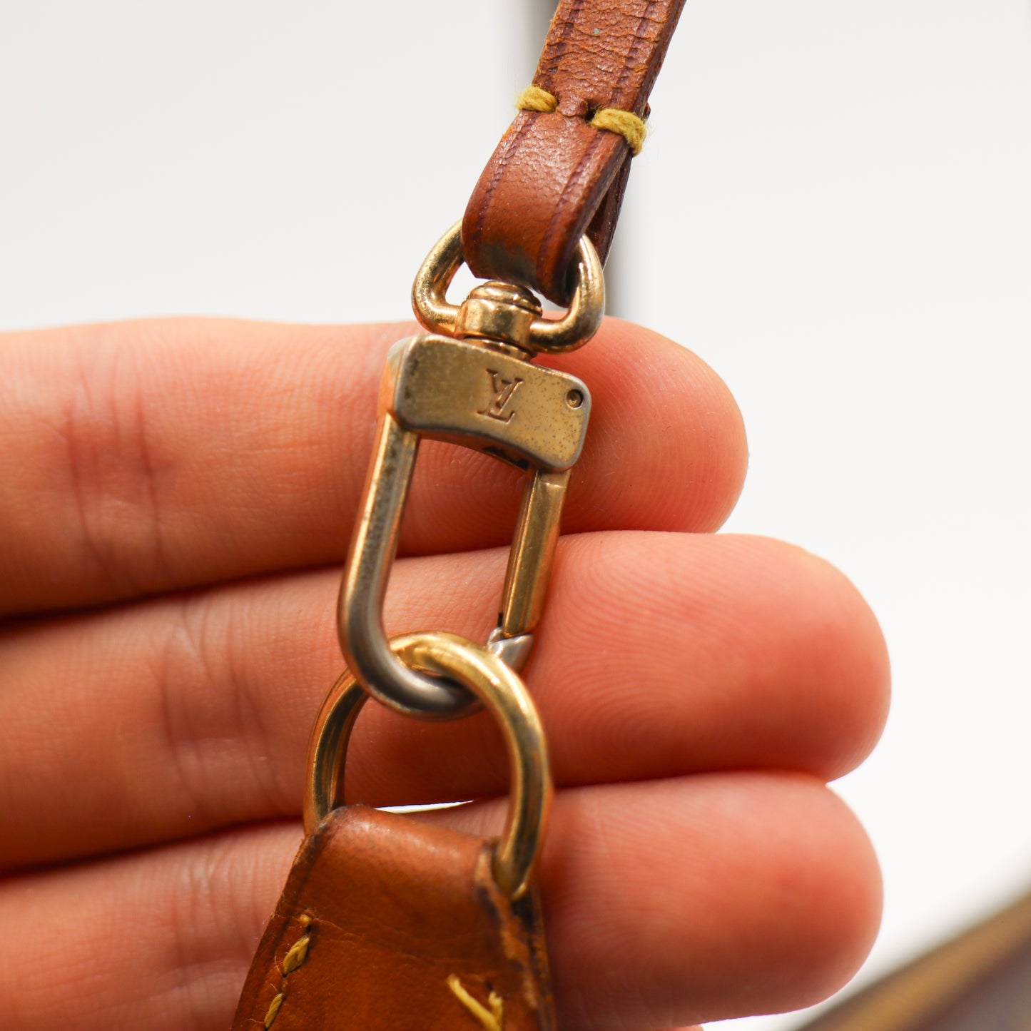 Louis Vuitton Pochette Monogram - 823