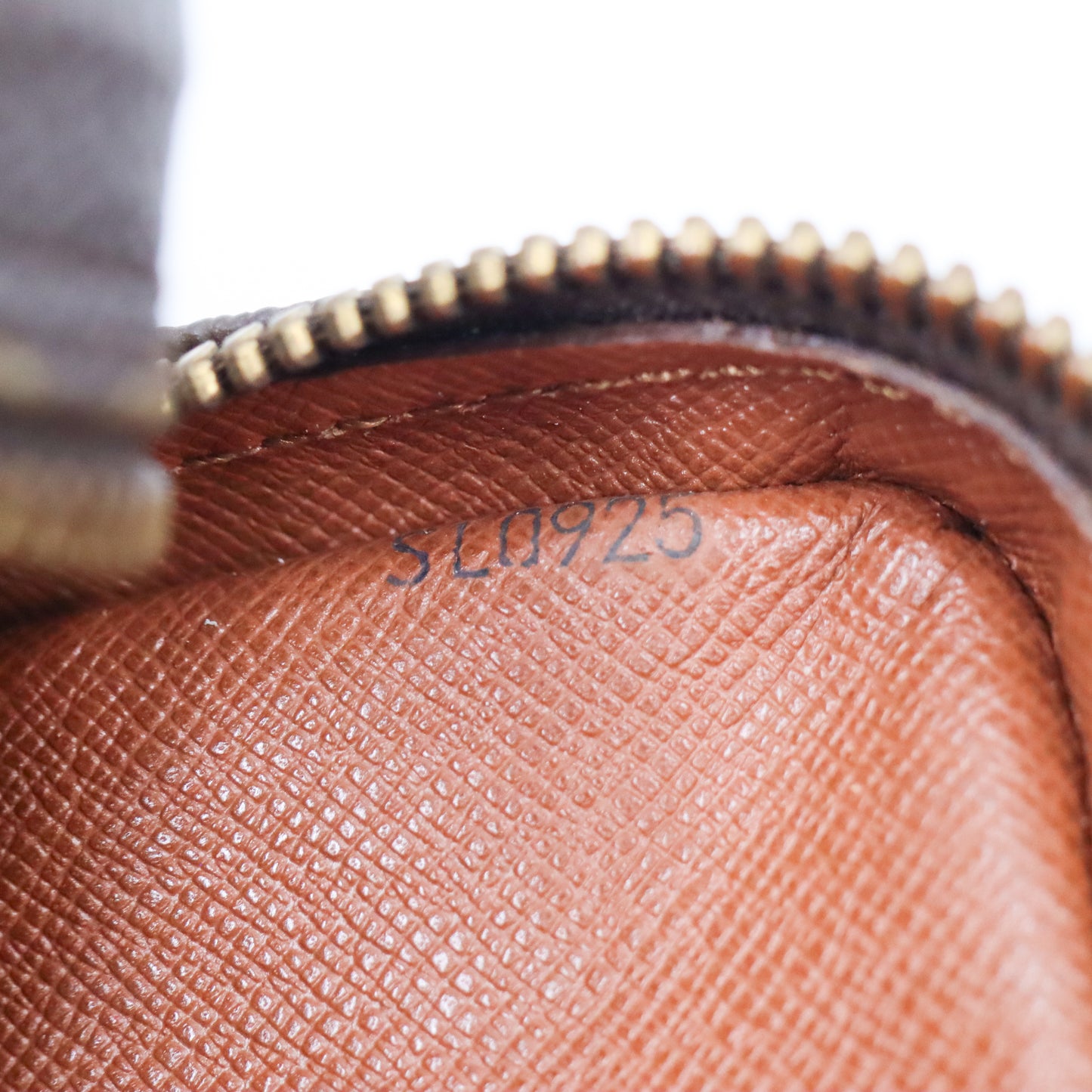 Louis Vuitton Marly Bandouliere Monogram - 820