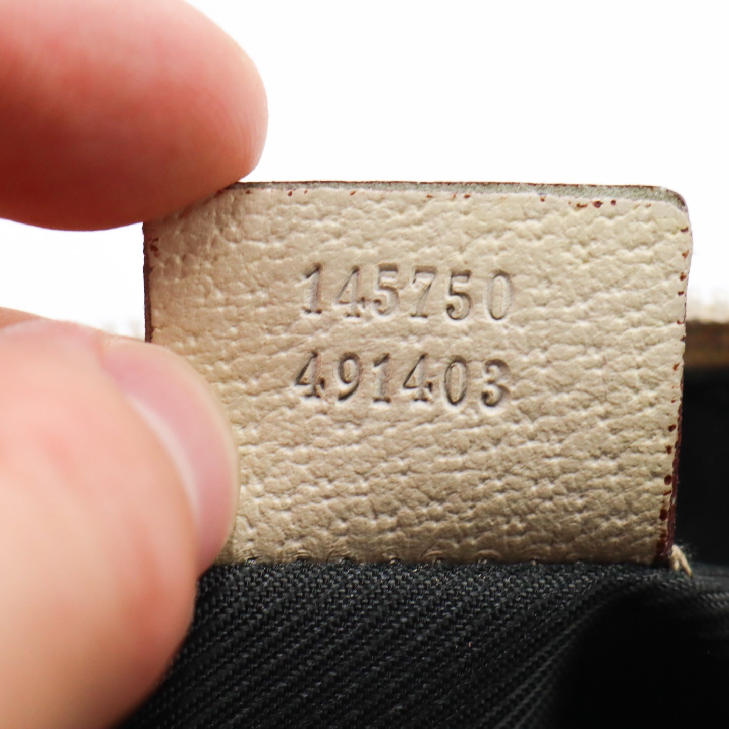 Gucci GG D-Ring Pochette Monogram - 855