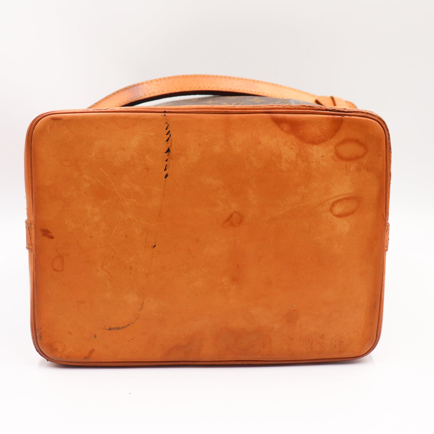 Louis Vuitton sac Noé Grande Monogram - 657