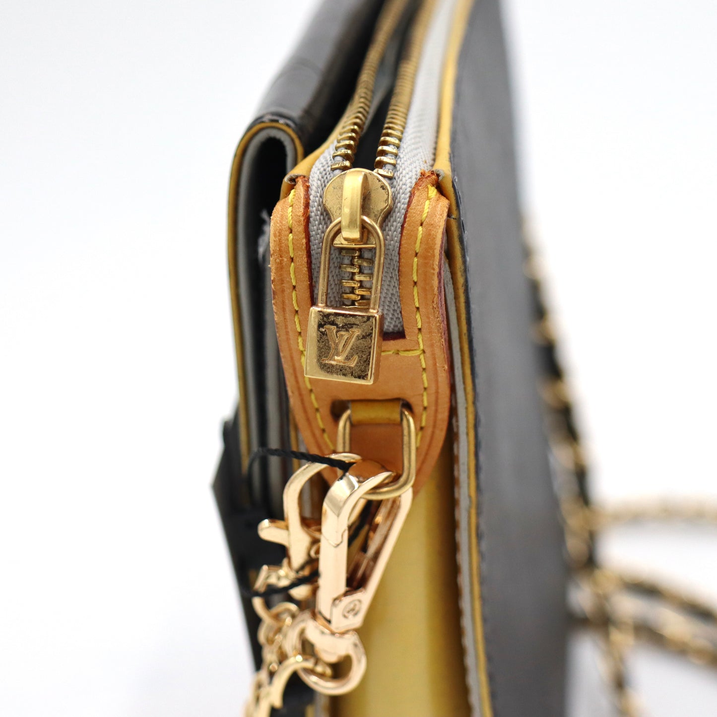 Louis Vuitton Vernis Waistbag - 418