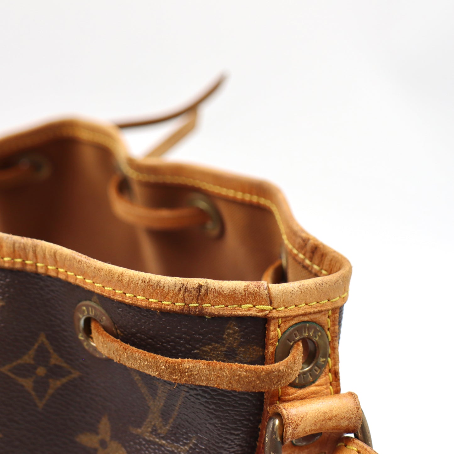 Louis Vuitton Noé Petit Monogram - 356
