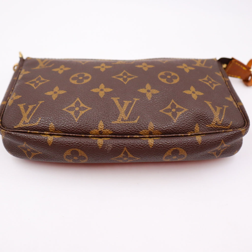 Louis Vuitton Pochette Monogramm