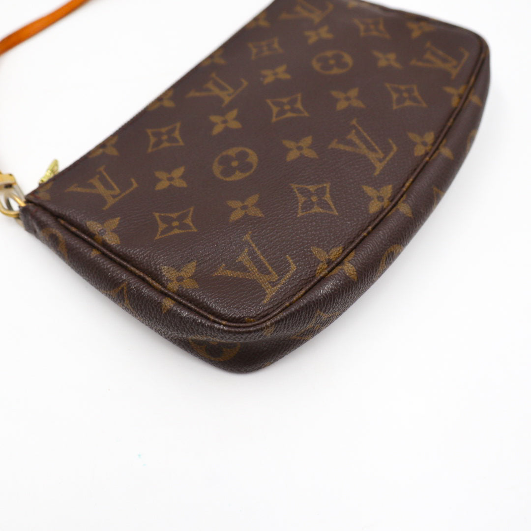 Louis Vuitton Pochette Monogramm