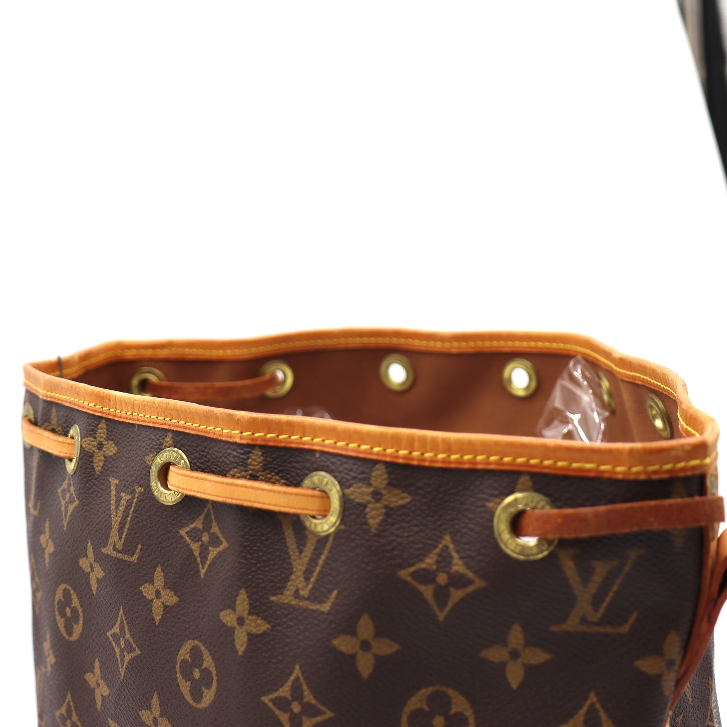 Louis Vuitton Petit sac Noé Monogram - 399