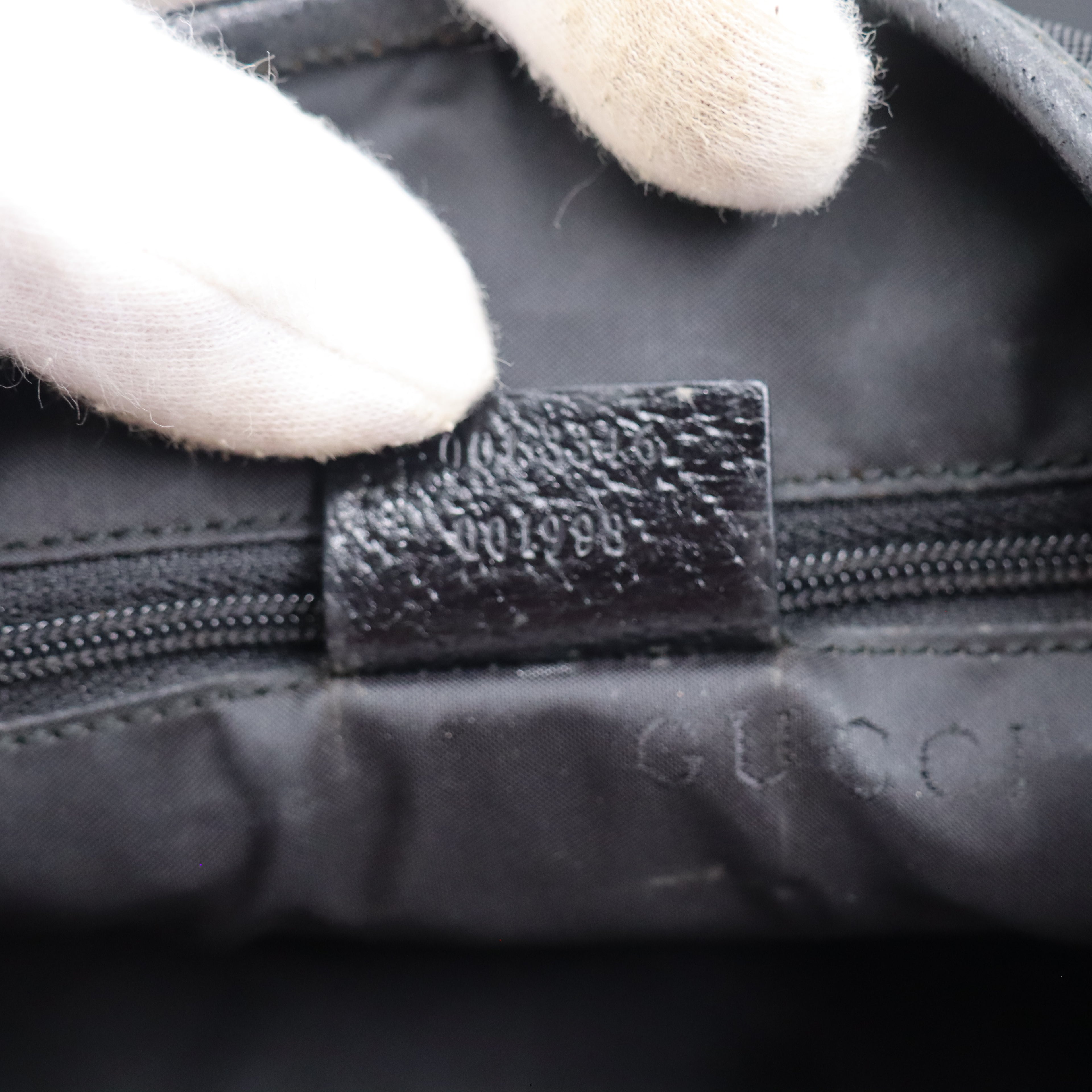 Gucci GG Jackie Monogram - 551