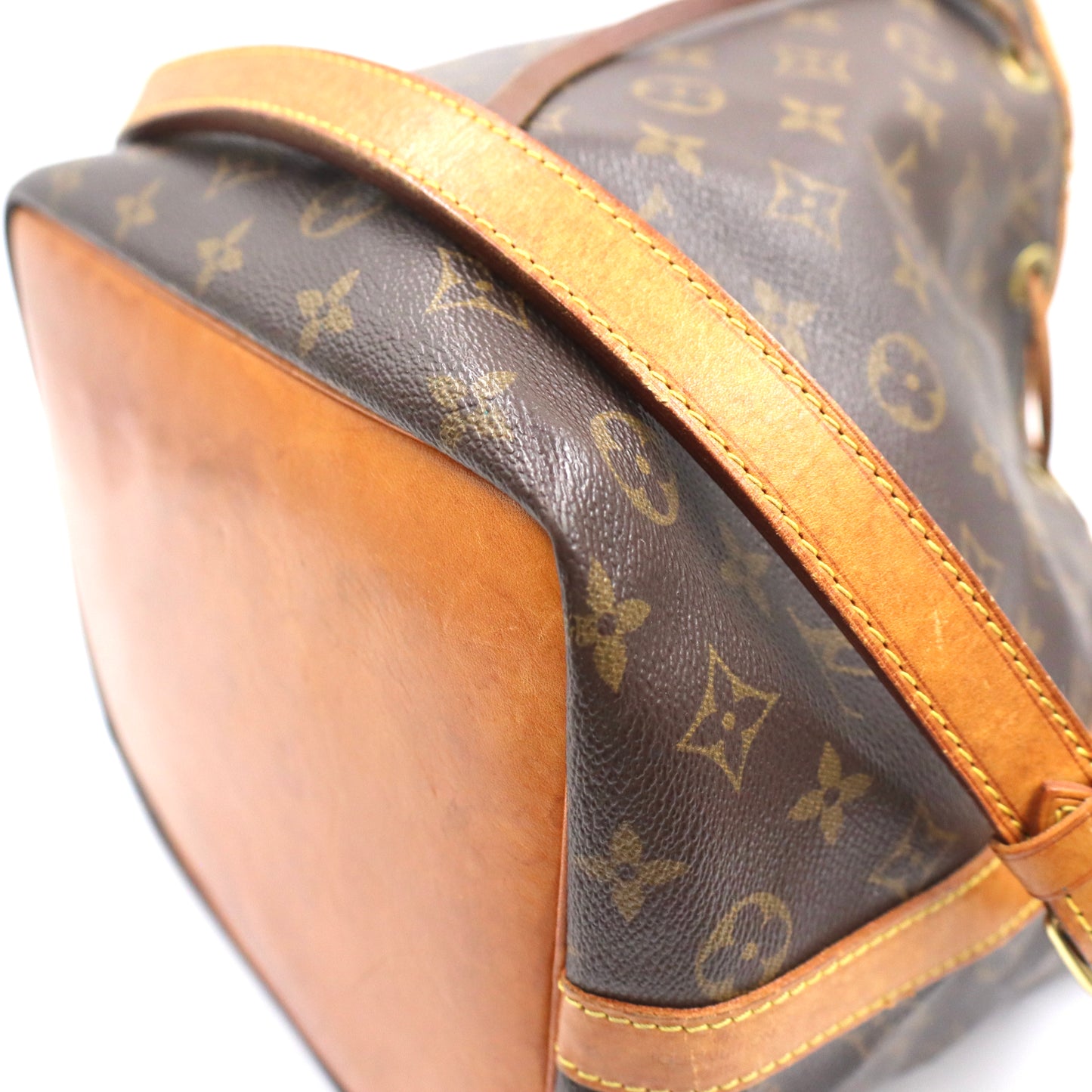 Louis Vuitton Sac Noé Petit Monogram - 574