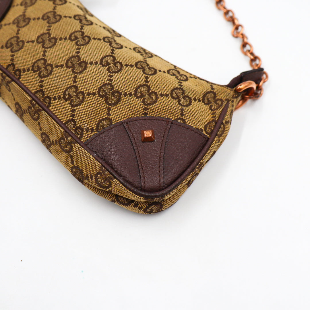 Gucci Pochette Nailhead Monogramm