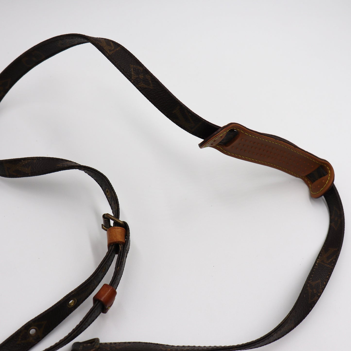 Louis Vuitton Marly BB - 295