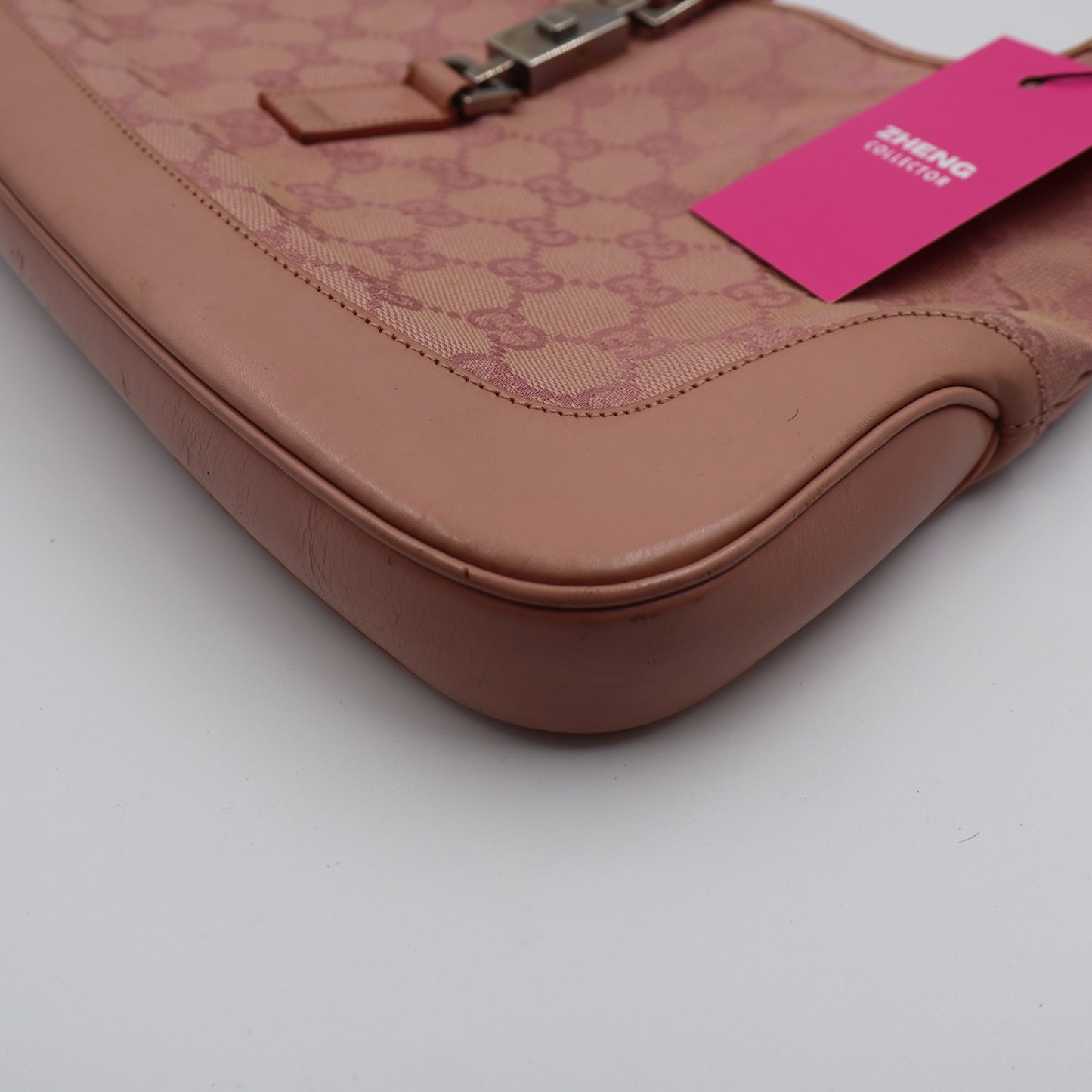 Gucci GG Jackie Monogram - 552