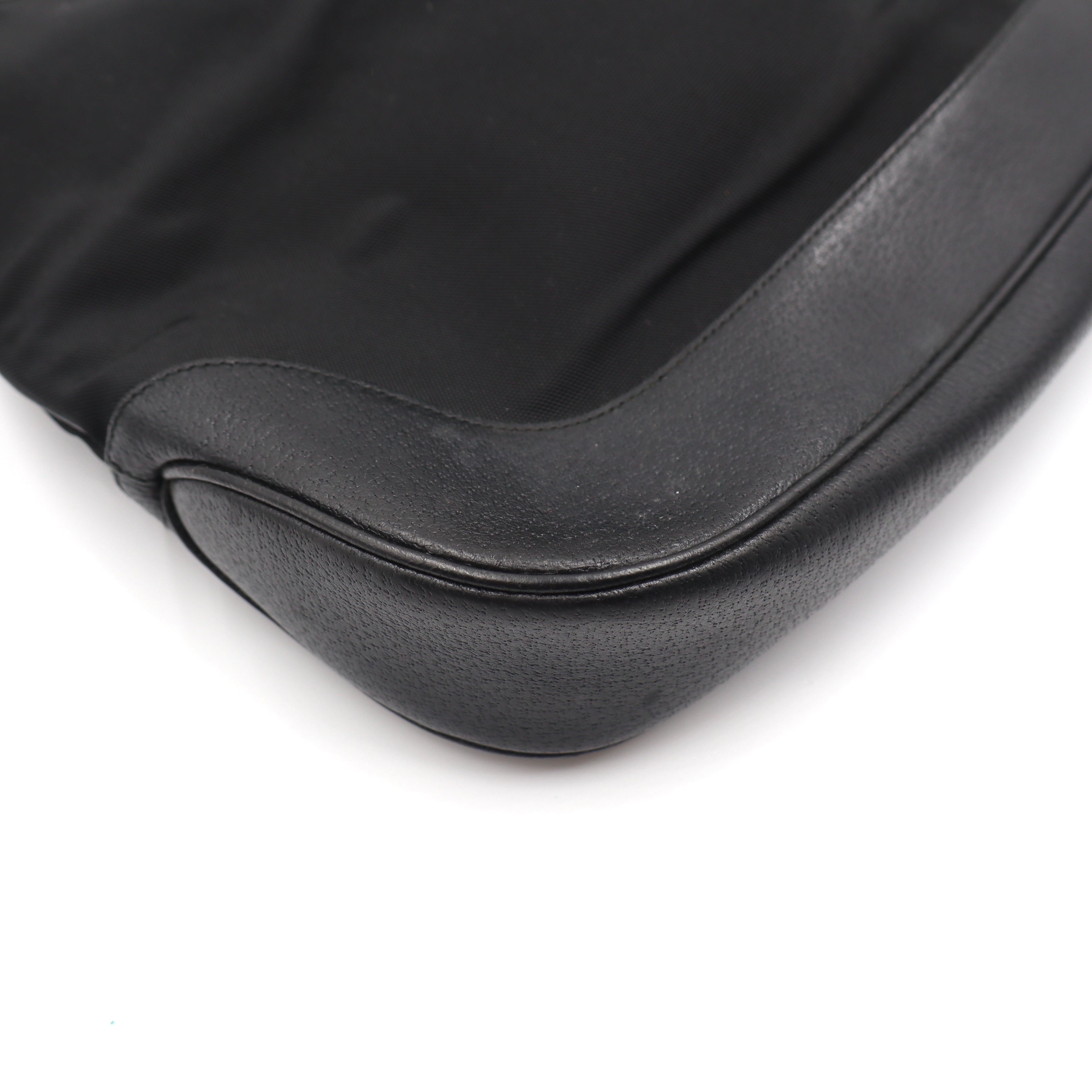 Gucci GG Jackie Monogram - 551