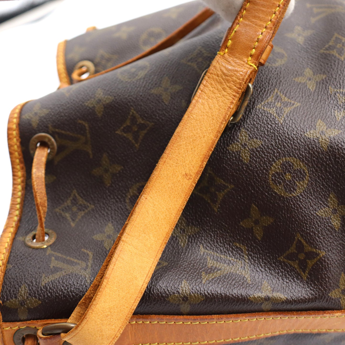 Louis Vuitton Petit sac Noé Monogram - 399