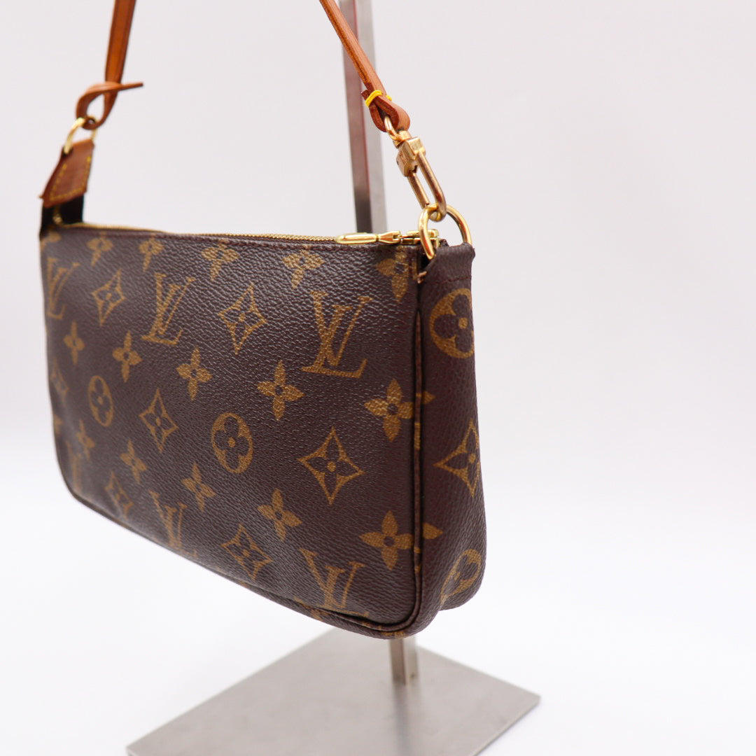 Louis Vuitton Pochette Monogramm