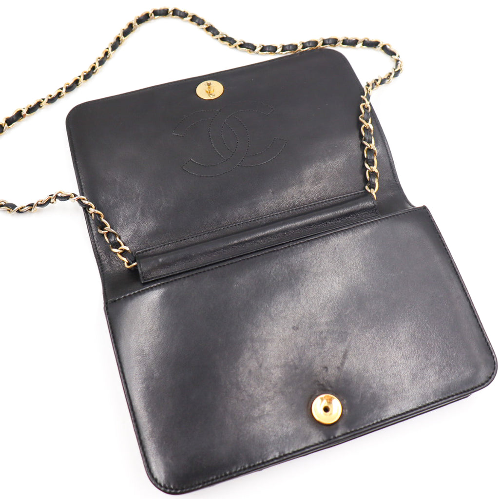 Chanel Matelasse Wallet on Chain