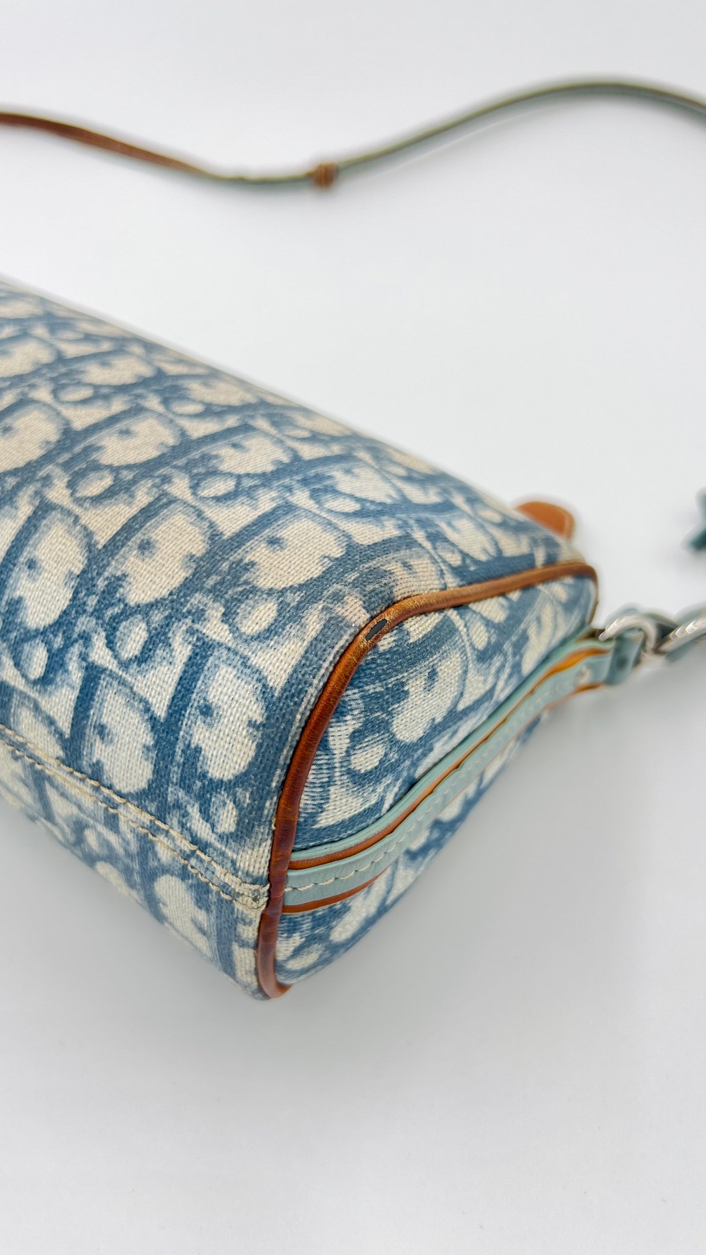 Dior Pochette- 243