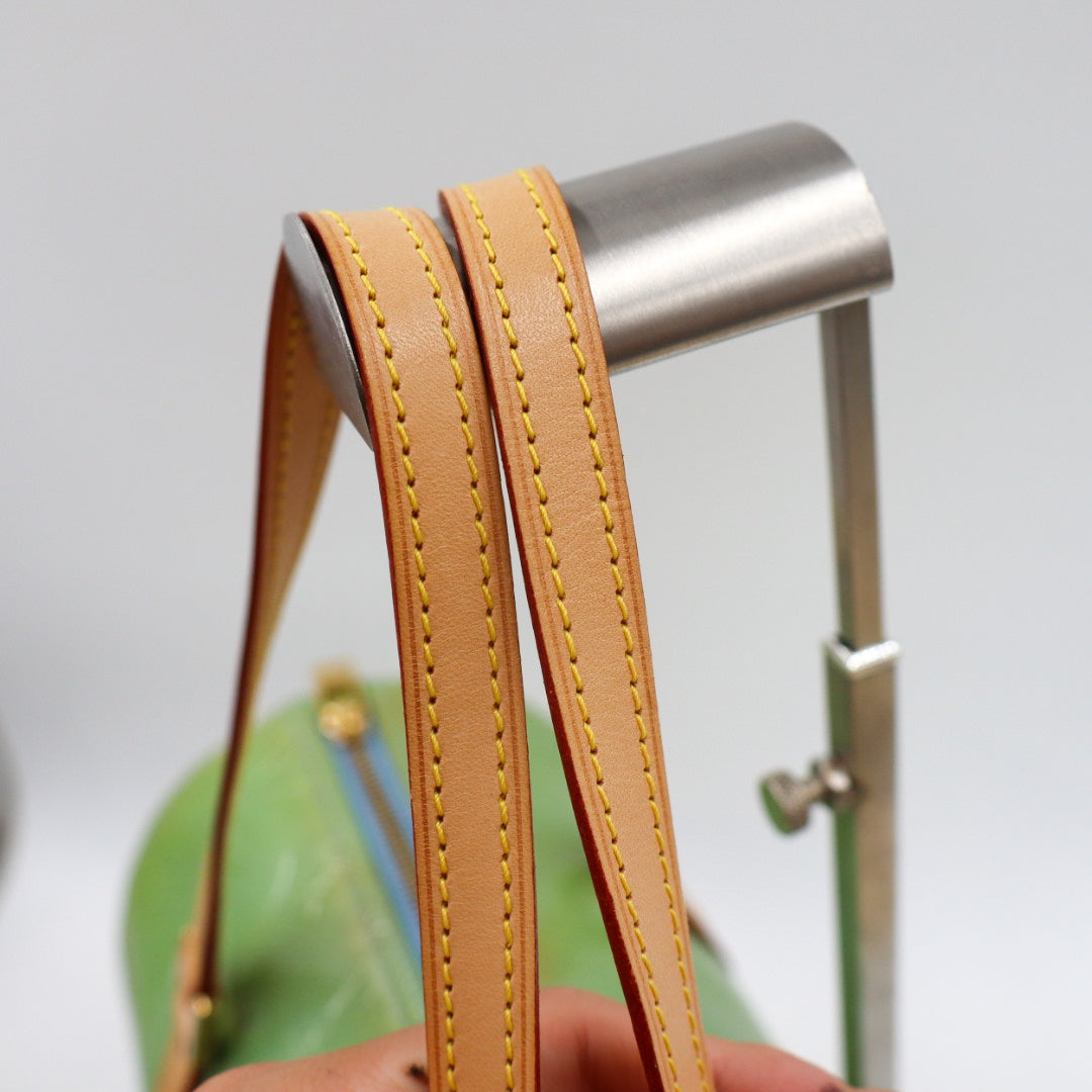 Louis Vuitton Papillon 30 Vernis Grün