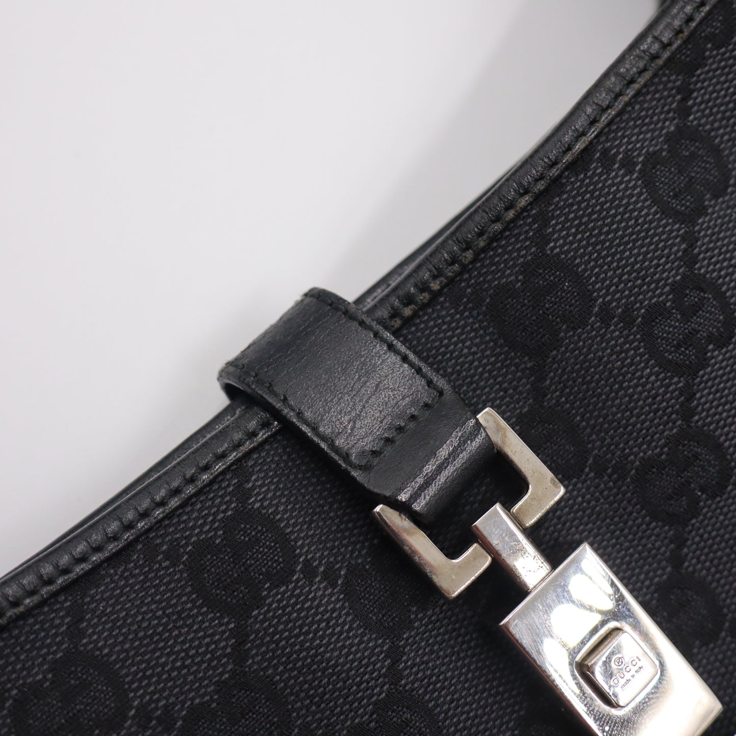 Gucci GG Jackie Monogram - 553