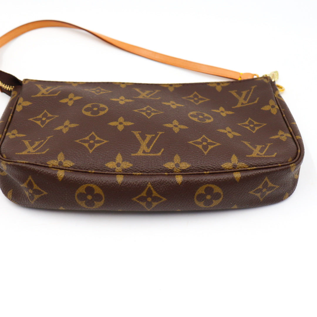 Louis Vuitton Pochette Monogramm