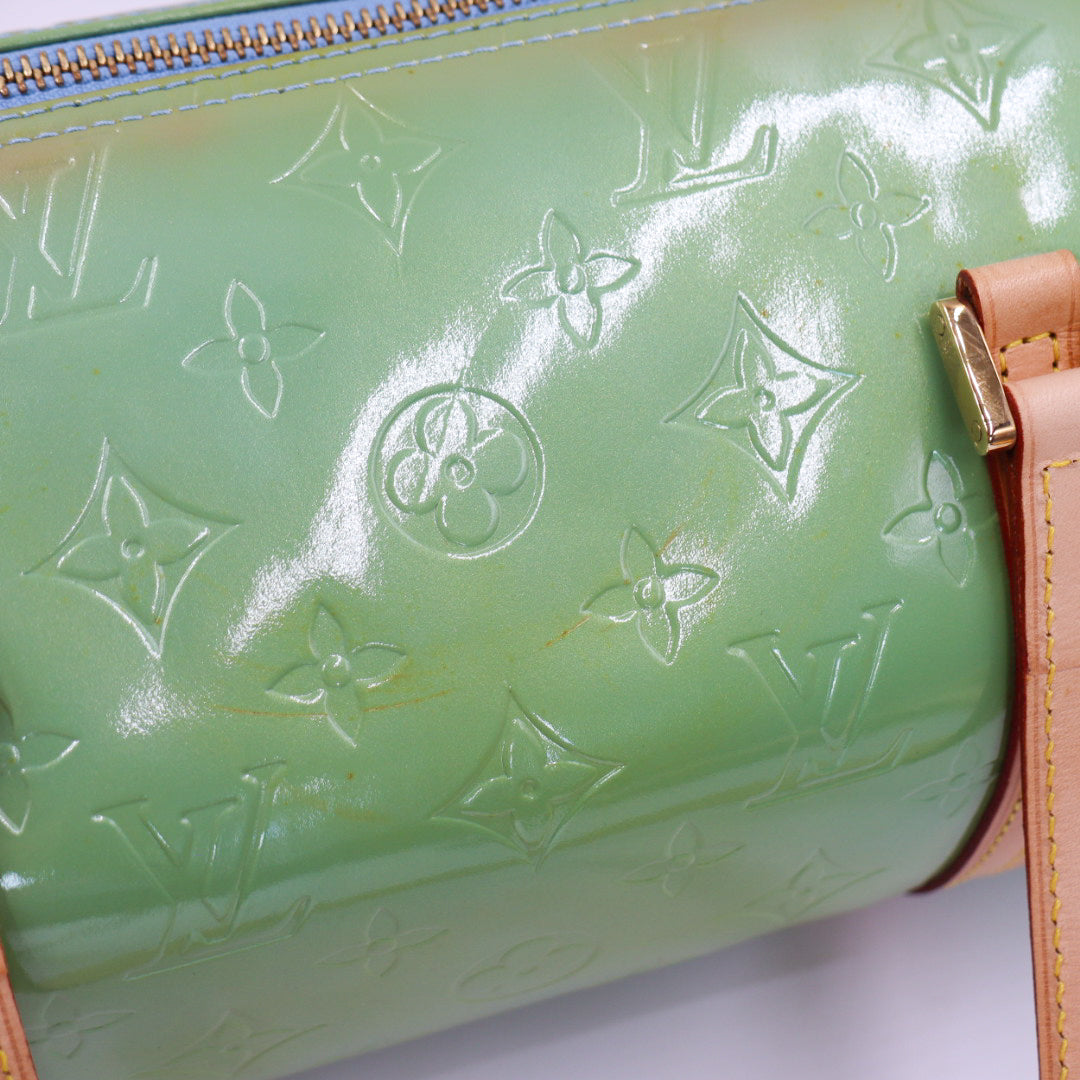 Louis Vuitton Papillon 30 Vernis Grün