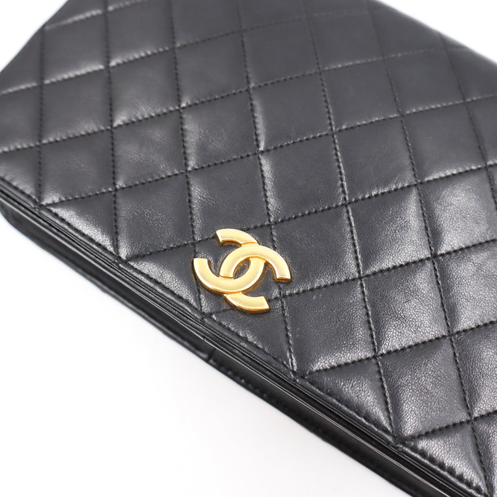 Chanel Matelasse Wallet on Chain
