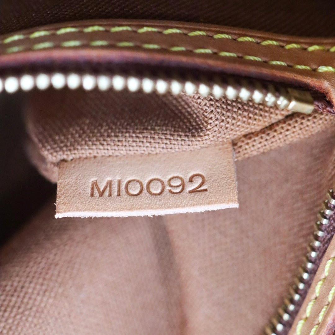 Louis Vuitton Looping PM Monogramm